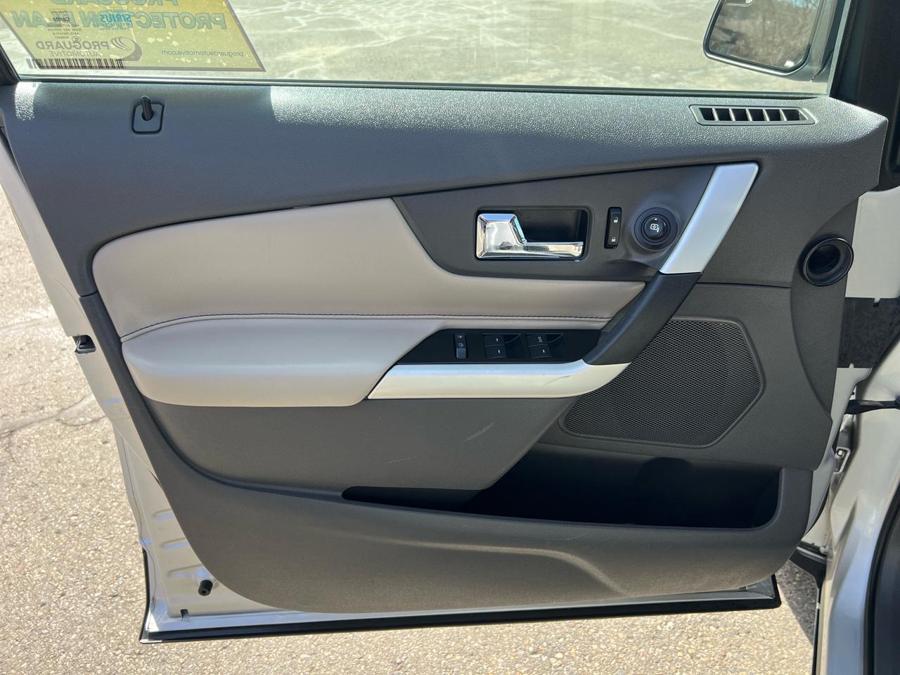 Ford Edge 4dr SE AWD 2013