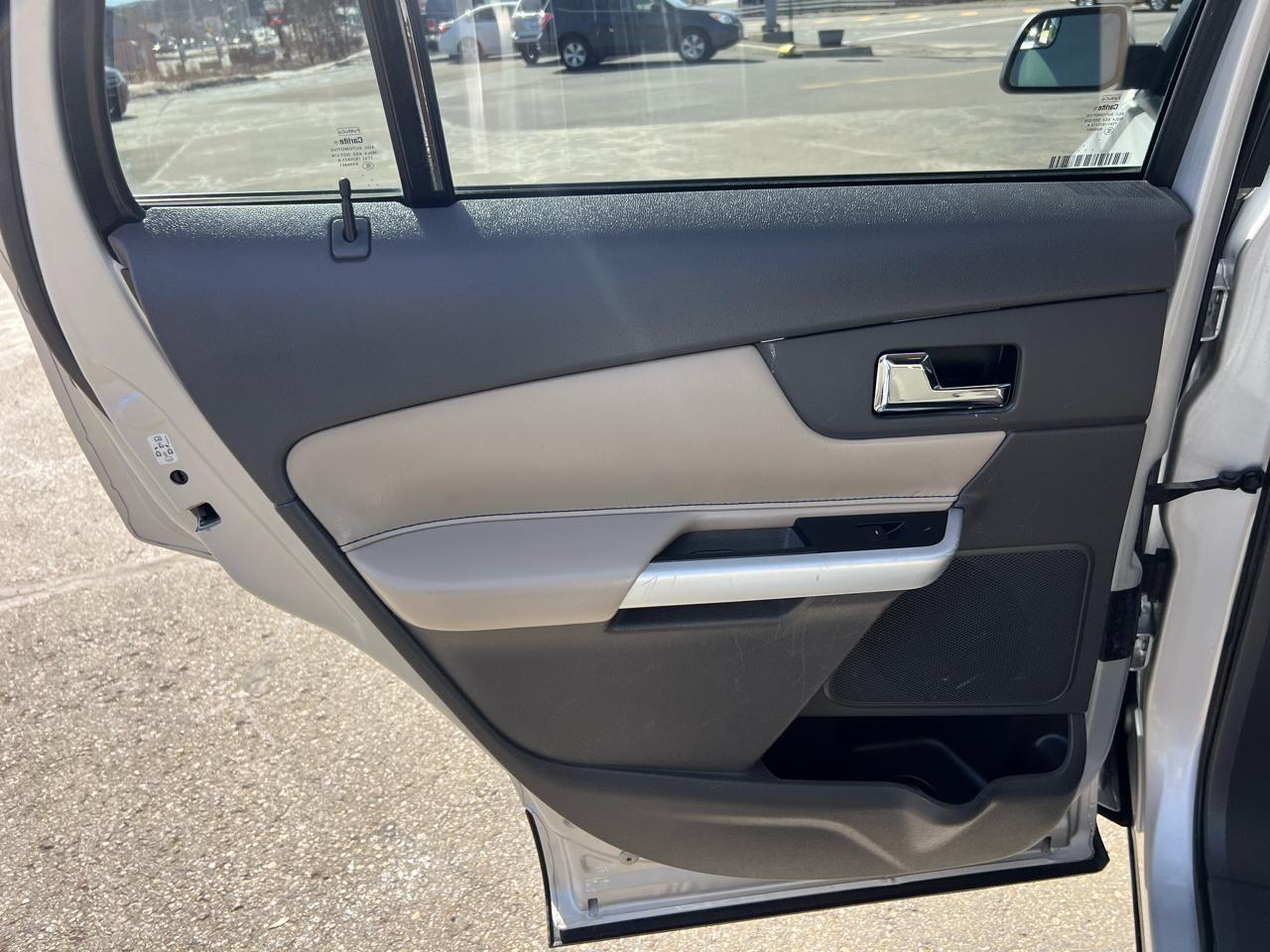 Ford Edge 4dr SE AWD 2013