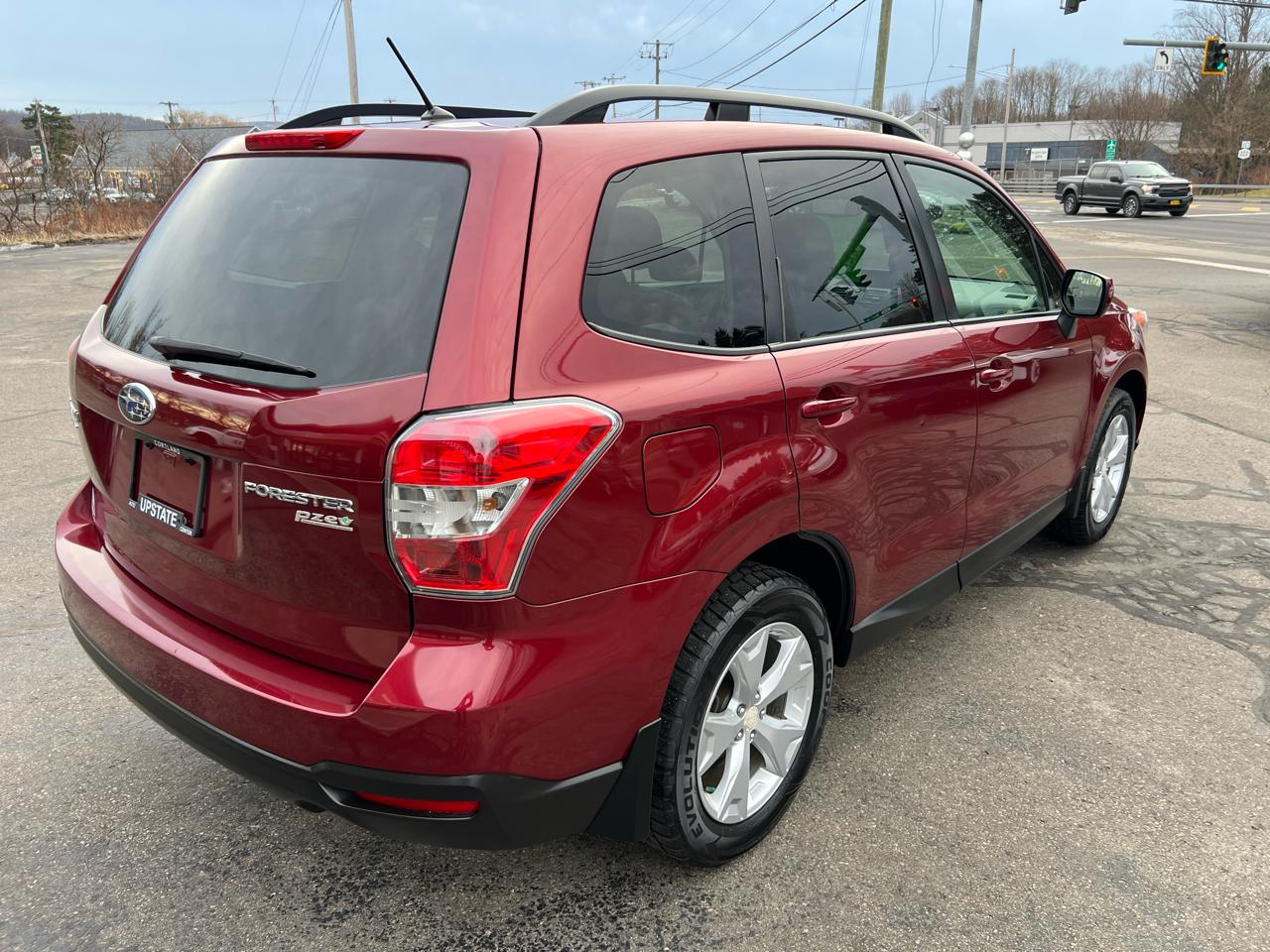 Subaru Forester 4dr CVT 2.5i Premium PZEV 2015