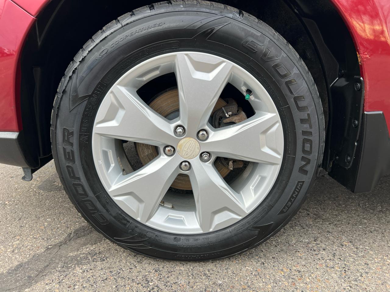 Subaru Forester 4dr CVT 2.5i Premium PZEV 2015