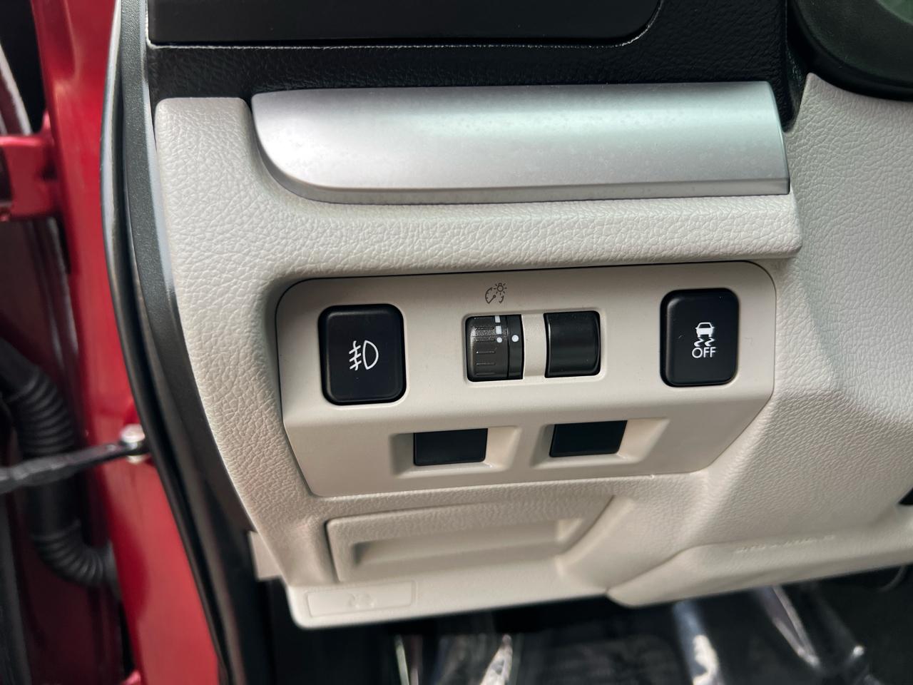 Subaru Forester 4dr CVT 2.5i Premium PZEV 2015