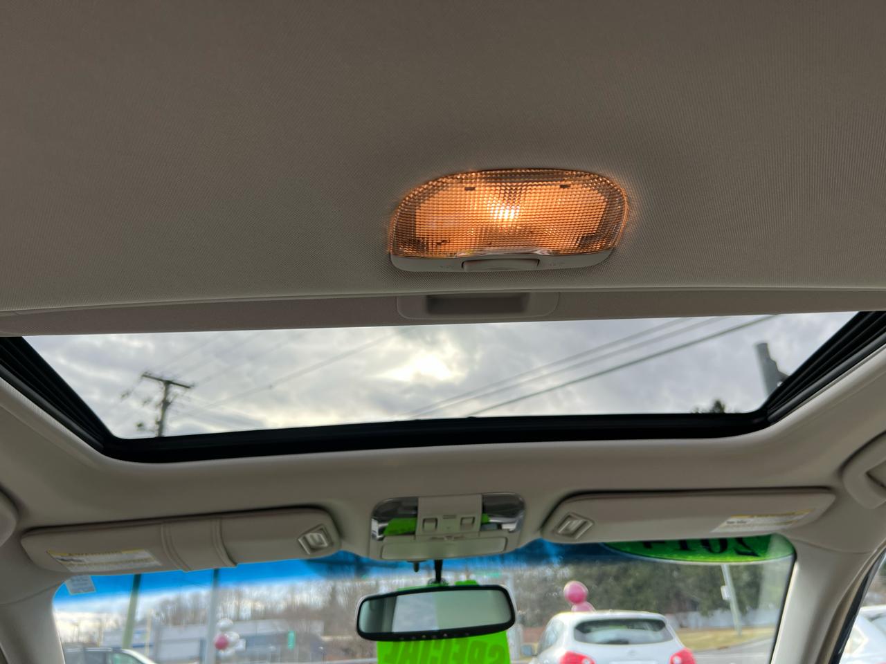 Subaru Outback 4dr Wgn H4 Auto 2.5i Limited 2014