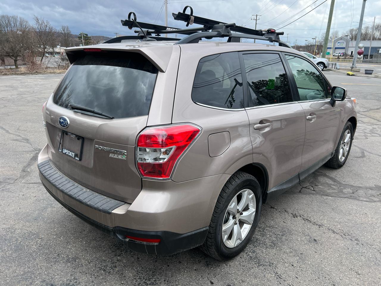 Subaru Forester 4dr CVT 2.5i Limited PZEV 2015