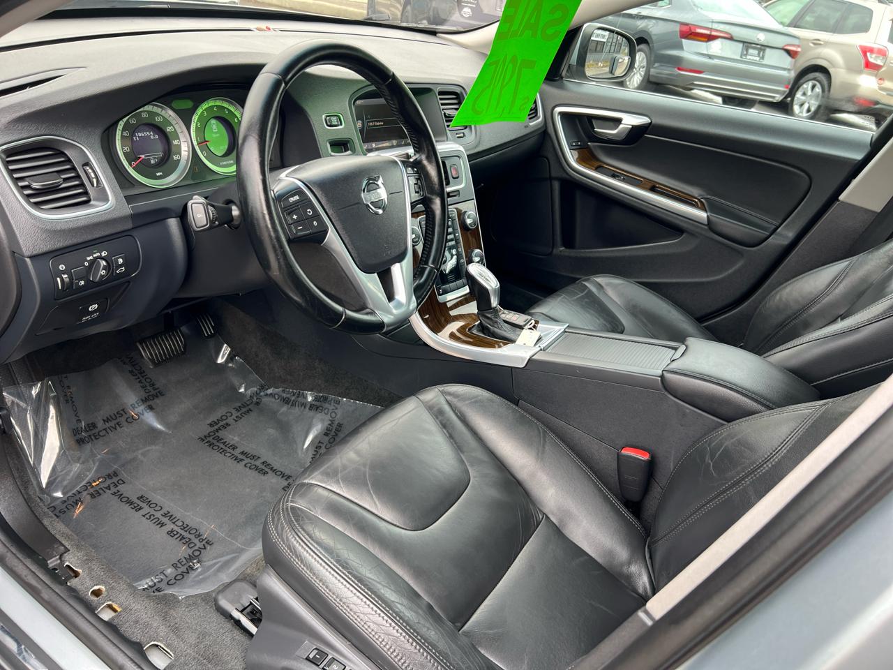 Volvo S60 4dr Sdn T5 AWD 2013