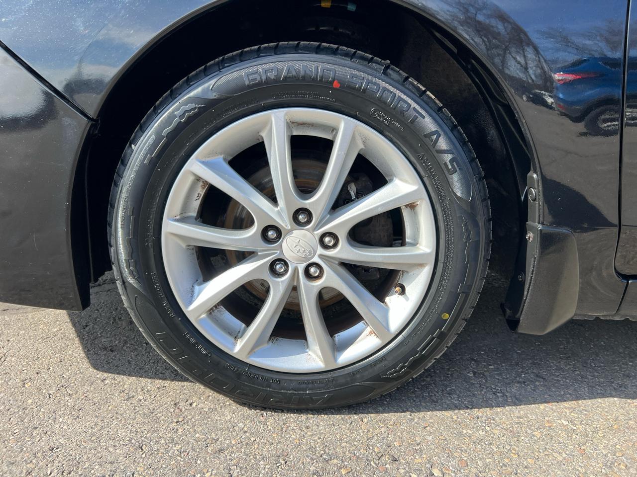 Subaru Impreza Sedan 4dr Auto 2.0i Premium 2014