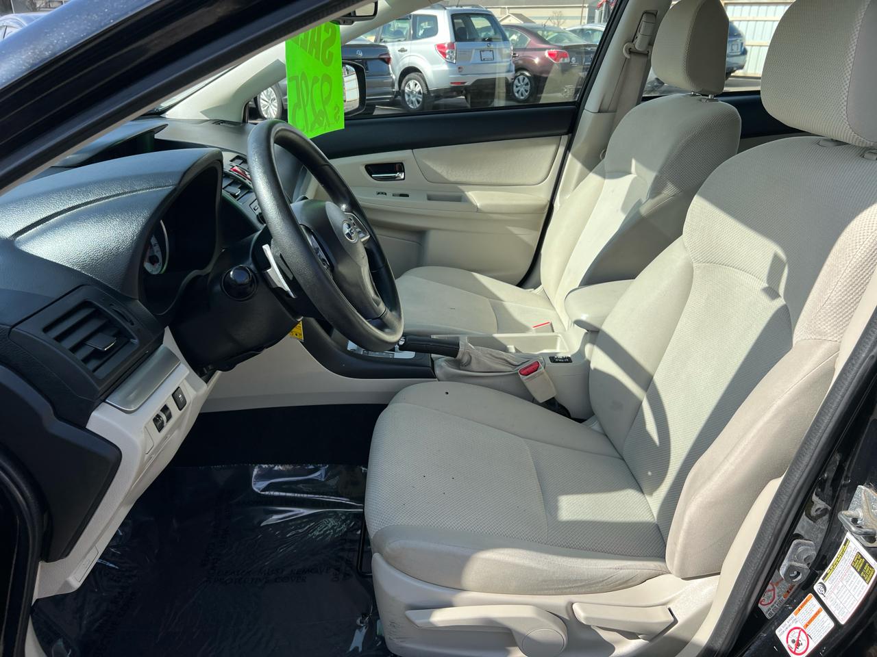 Subaru Impreza Sedan 4dr Auto 2.0i Premium 2014