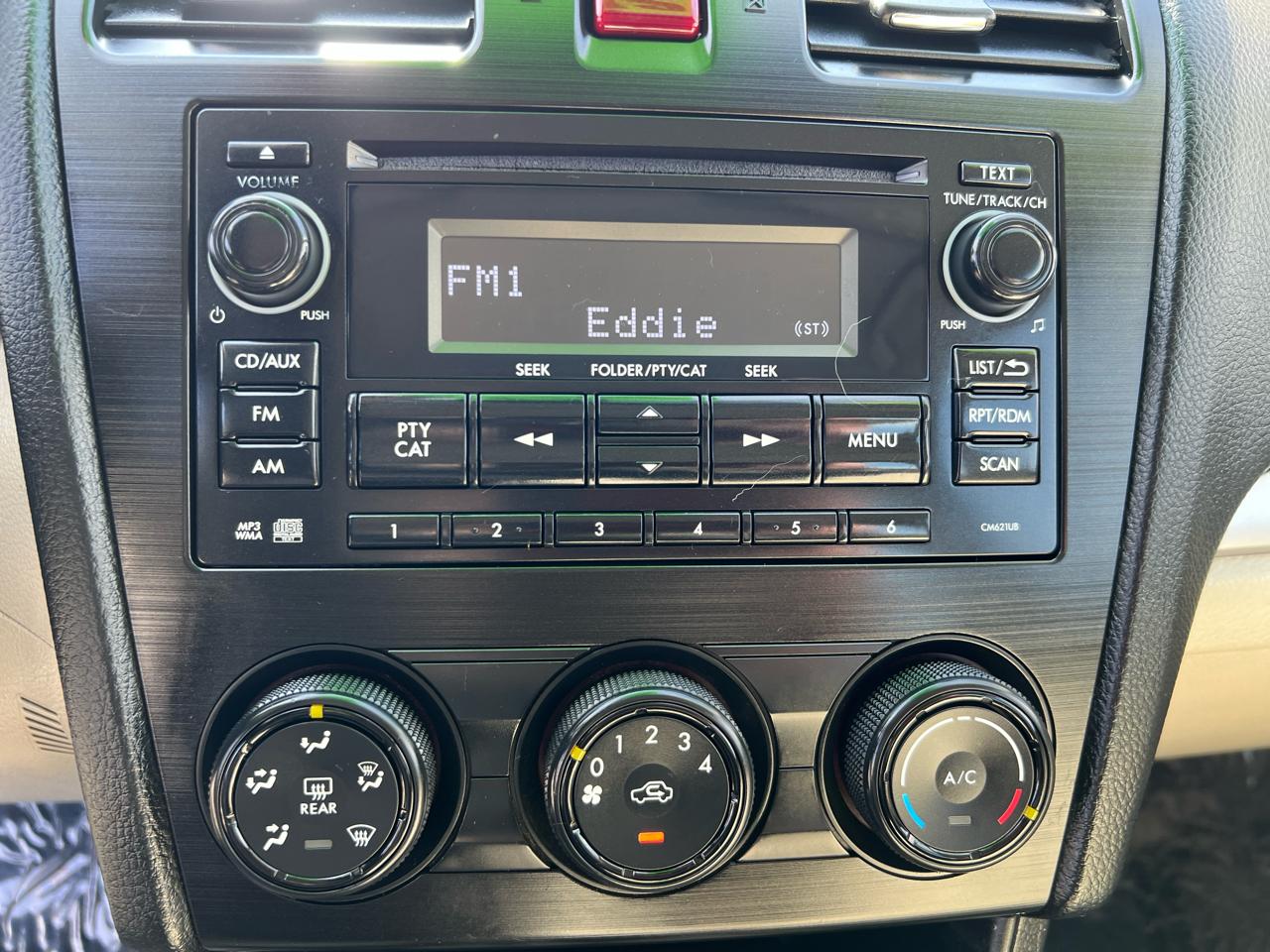 Subaru Impreza Sedan 4dr Auto 2.0i Premium 2014