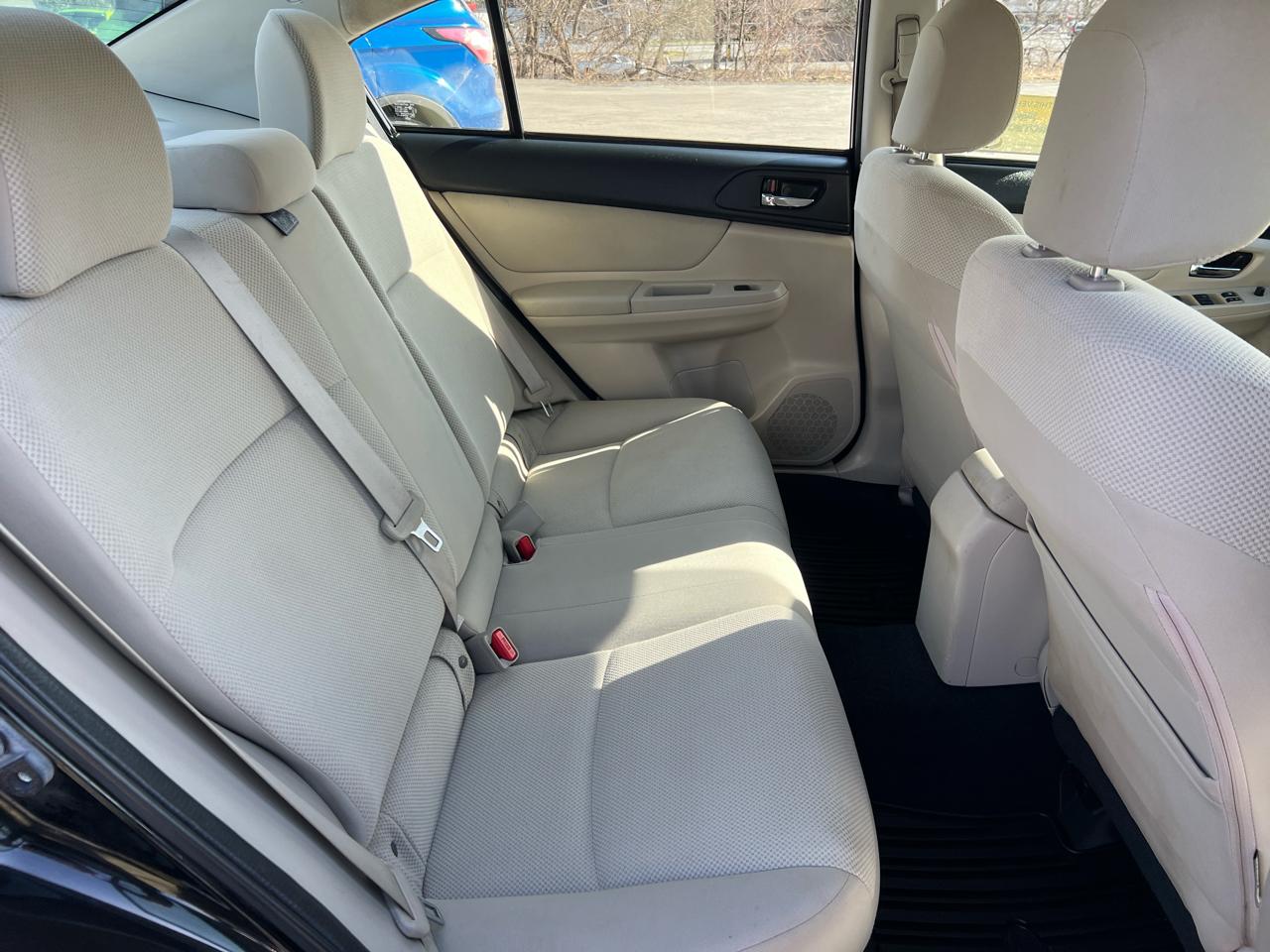 Subaru Impreza Sedan 4dr Auto 2.0i Premium 2014