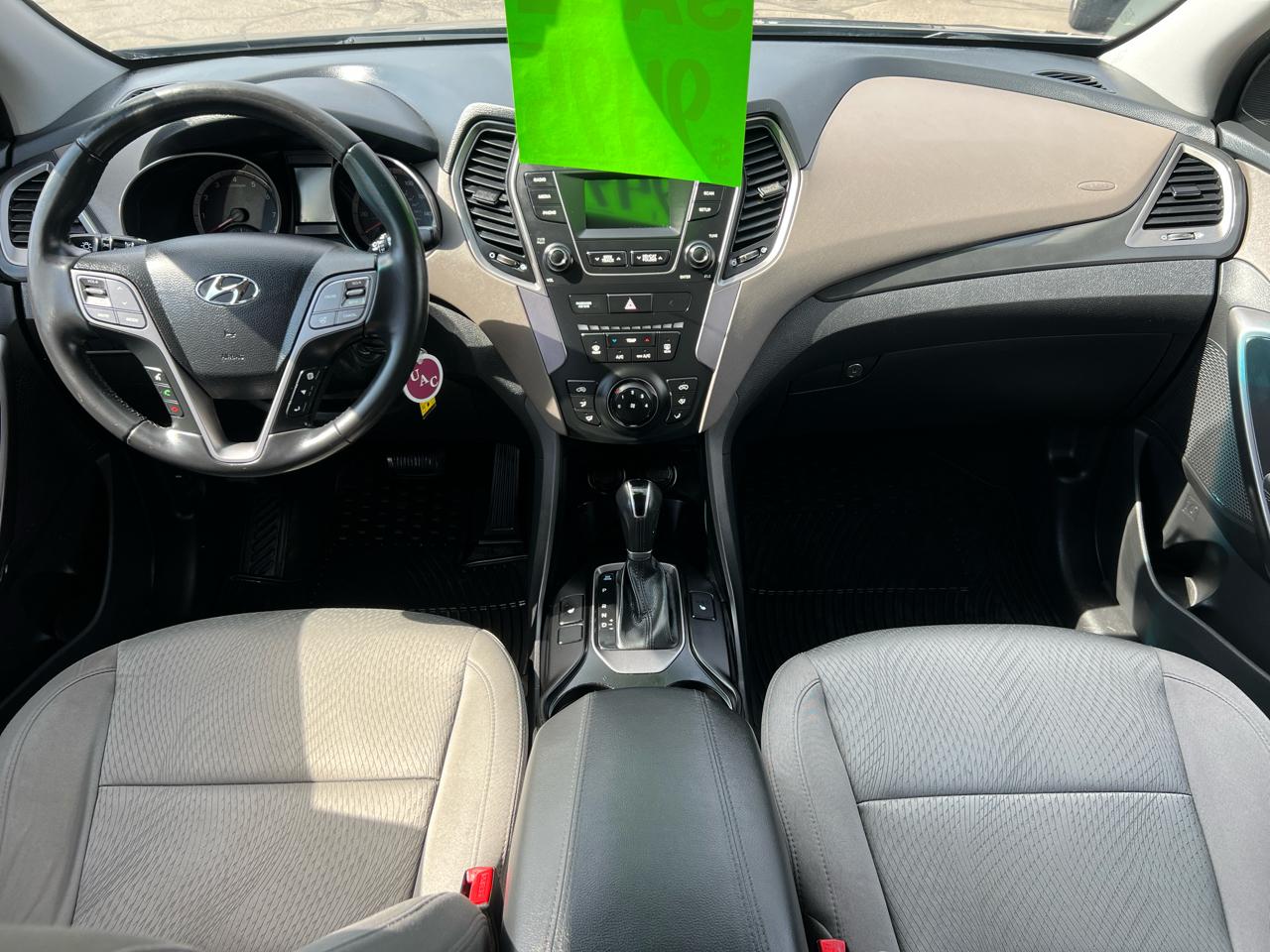 Hyundai Santa Fe Sport FWD 4dr 2.4 2014