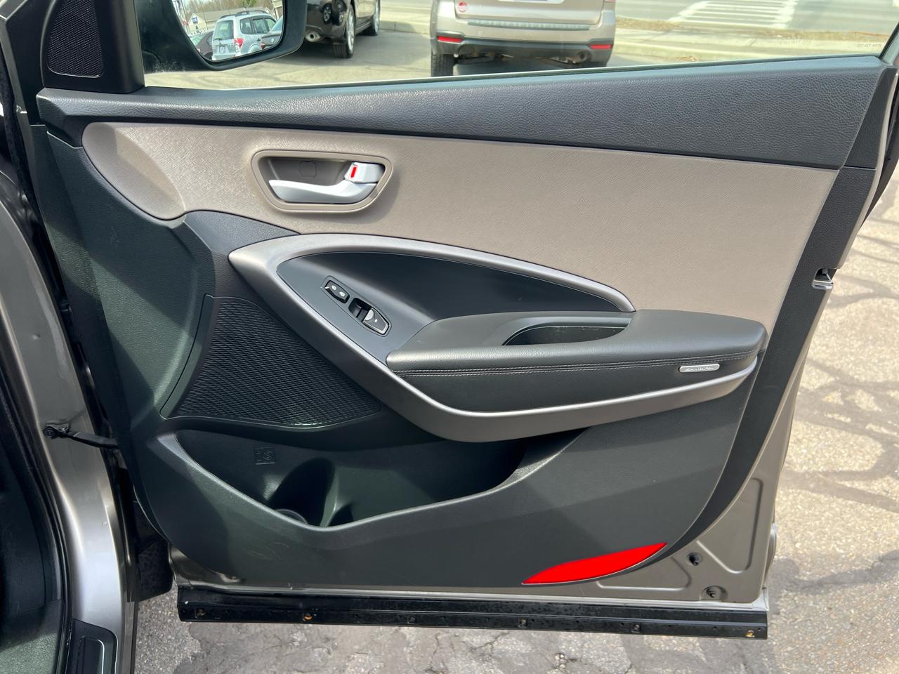 Hyundai Santa Fe Sport FWD 4dr 2.4 2014