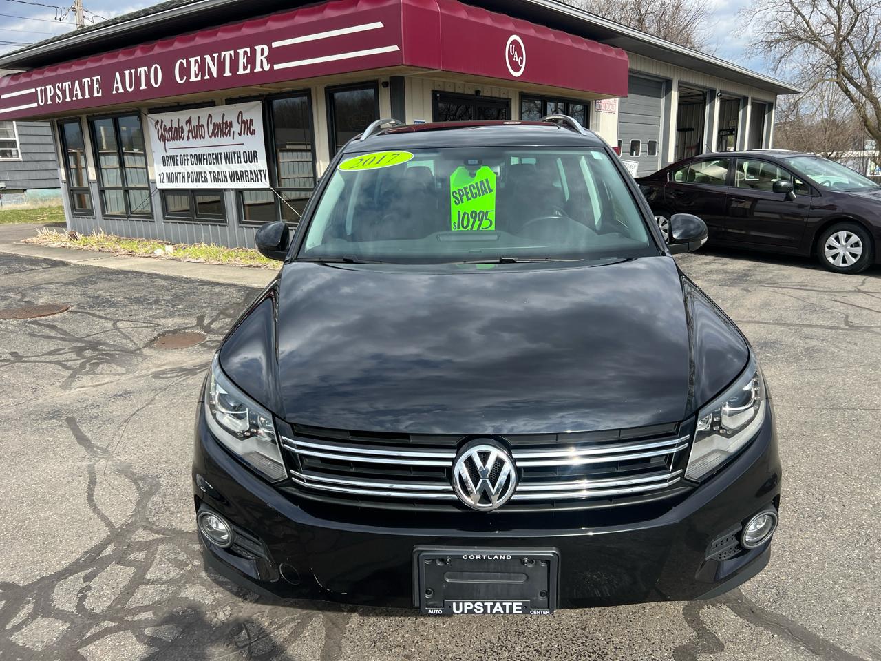 Volkswagen Tiguan 2.0T Sport FWD 2017