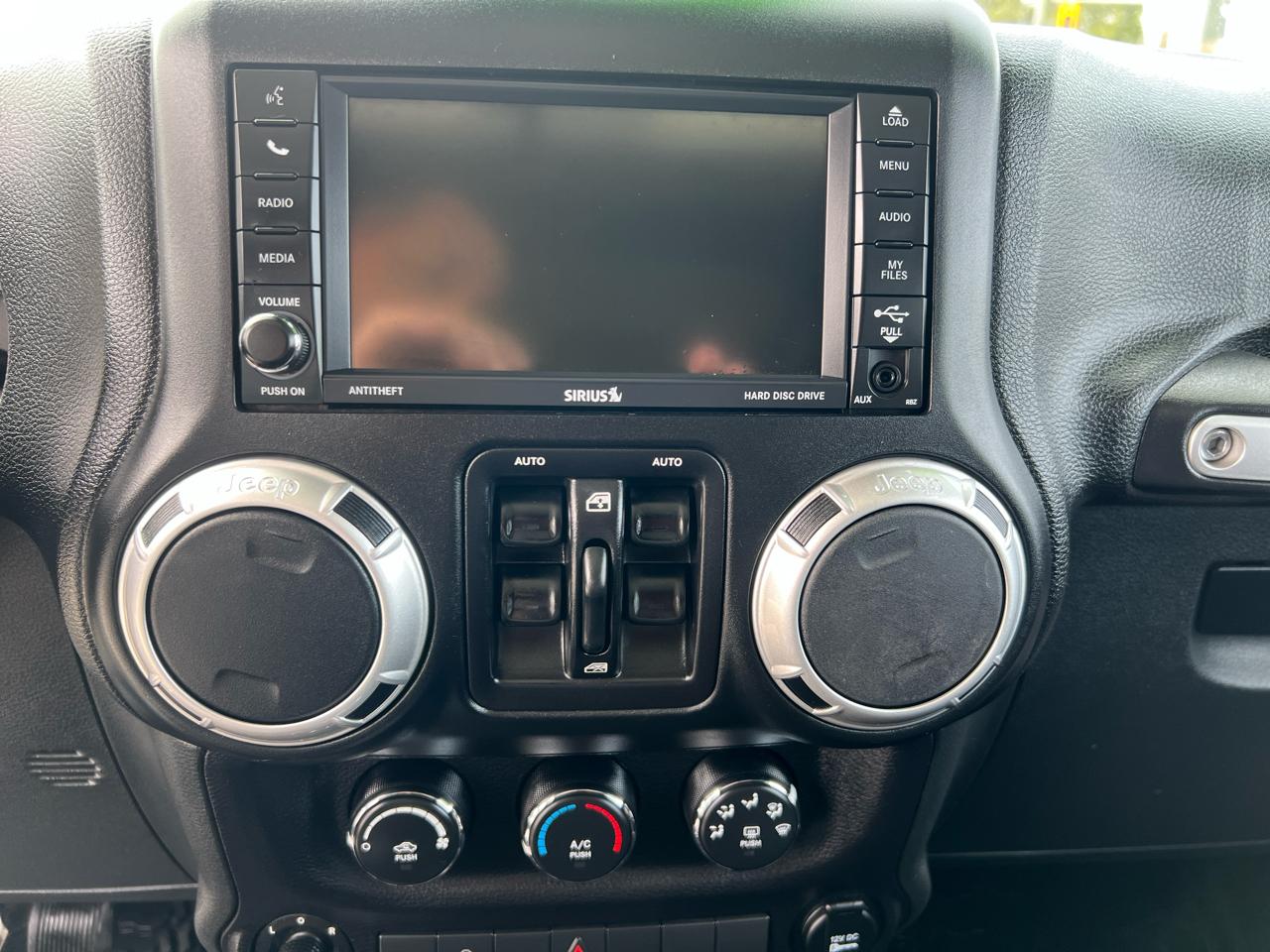 Jeep Wrangler Unlimited 4WD 4dr Freedom Edition *Ltd Avail* 2015