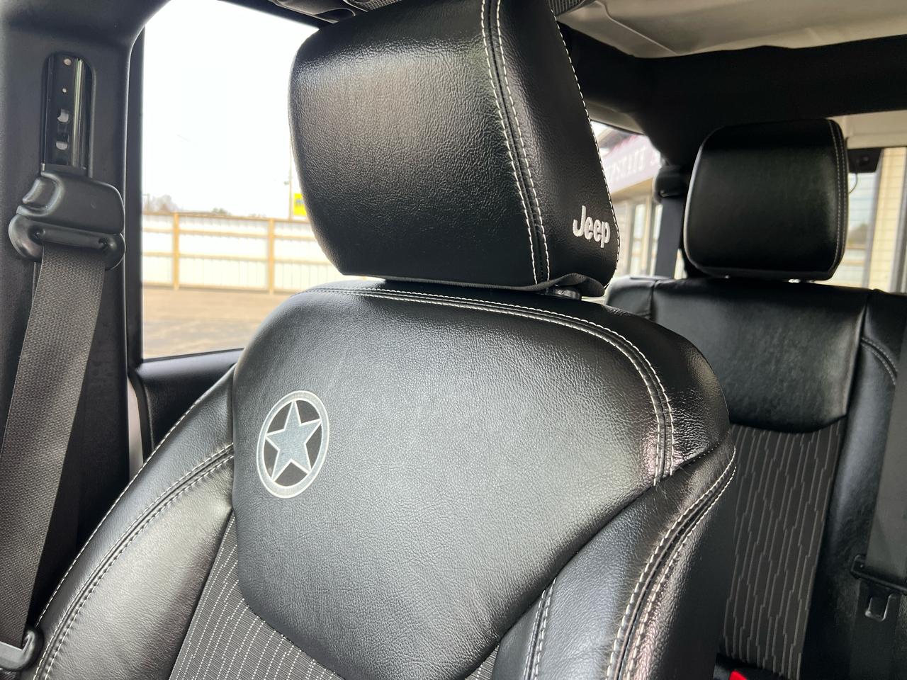 Jeep Wrangler Unlimited 4WD 4dr Freedom Edition *Ltd Avail* 2015