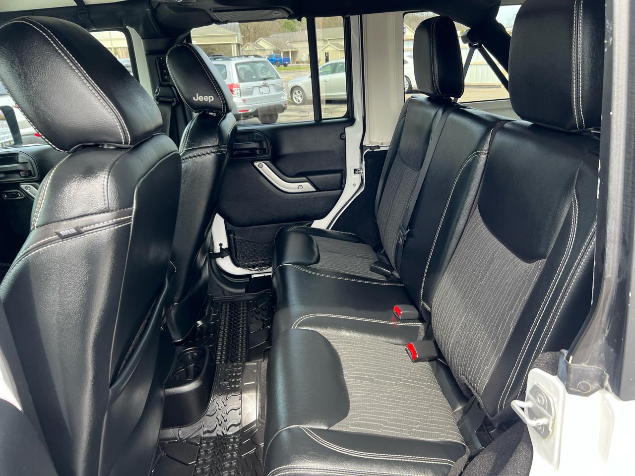 Jeep Wrangler Unlimited 4WD 4dr Freedom Edition *Ltd Avail* 2015