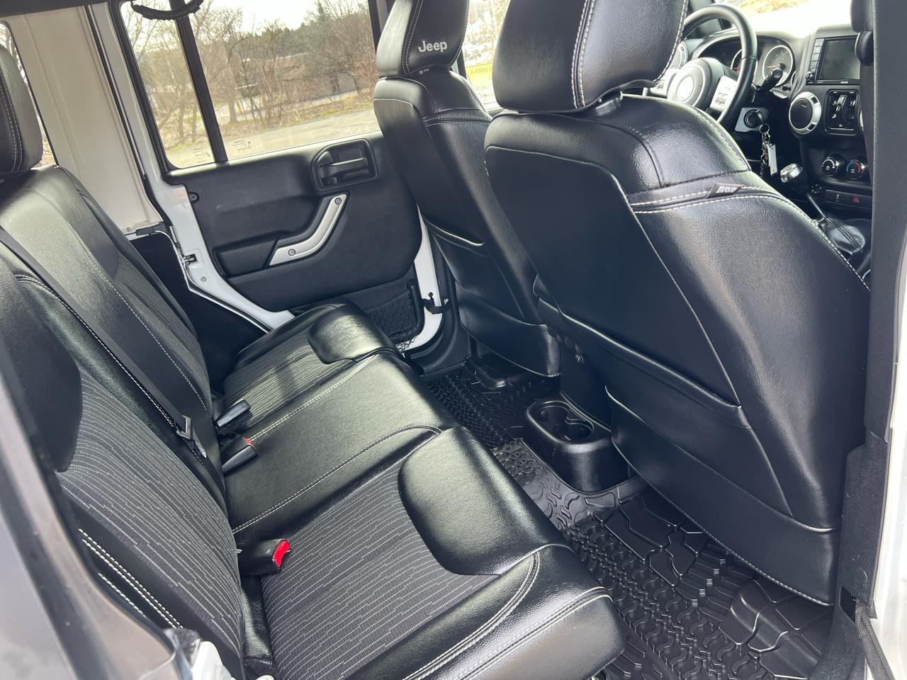 Jeep Wrangler Unlimited 4WD 4dr Freedom Edition *Ltd Avail* 2015