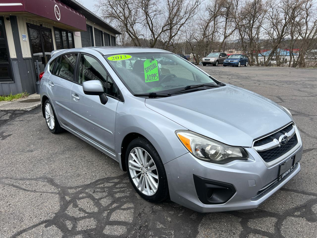 Subaru Impreza Wagon 5dr Auto 2.0i Premium 2013