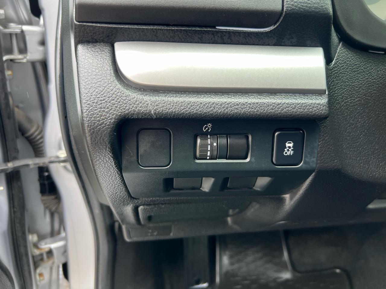 Subaru Impreza Wagon 5dr Auto 2.0i Premium 2013