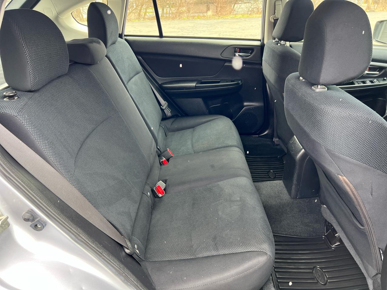 Subaru Impreza Wagon 5dr Auto 2.0i Premium 2013