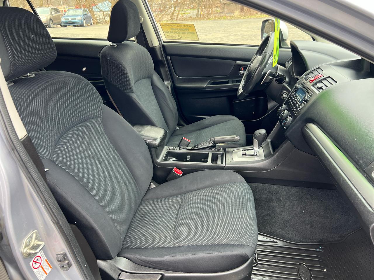 Subaru Impreza Wagon 5dr Auto 2.0i Premium 2013