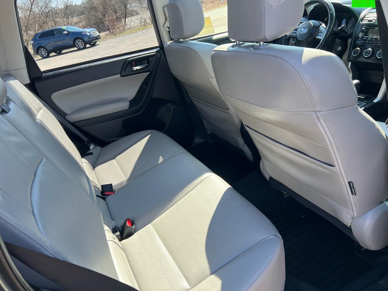 Subaru Forester 4dr Auto 2.5i Limited PZEV 2014