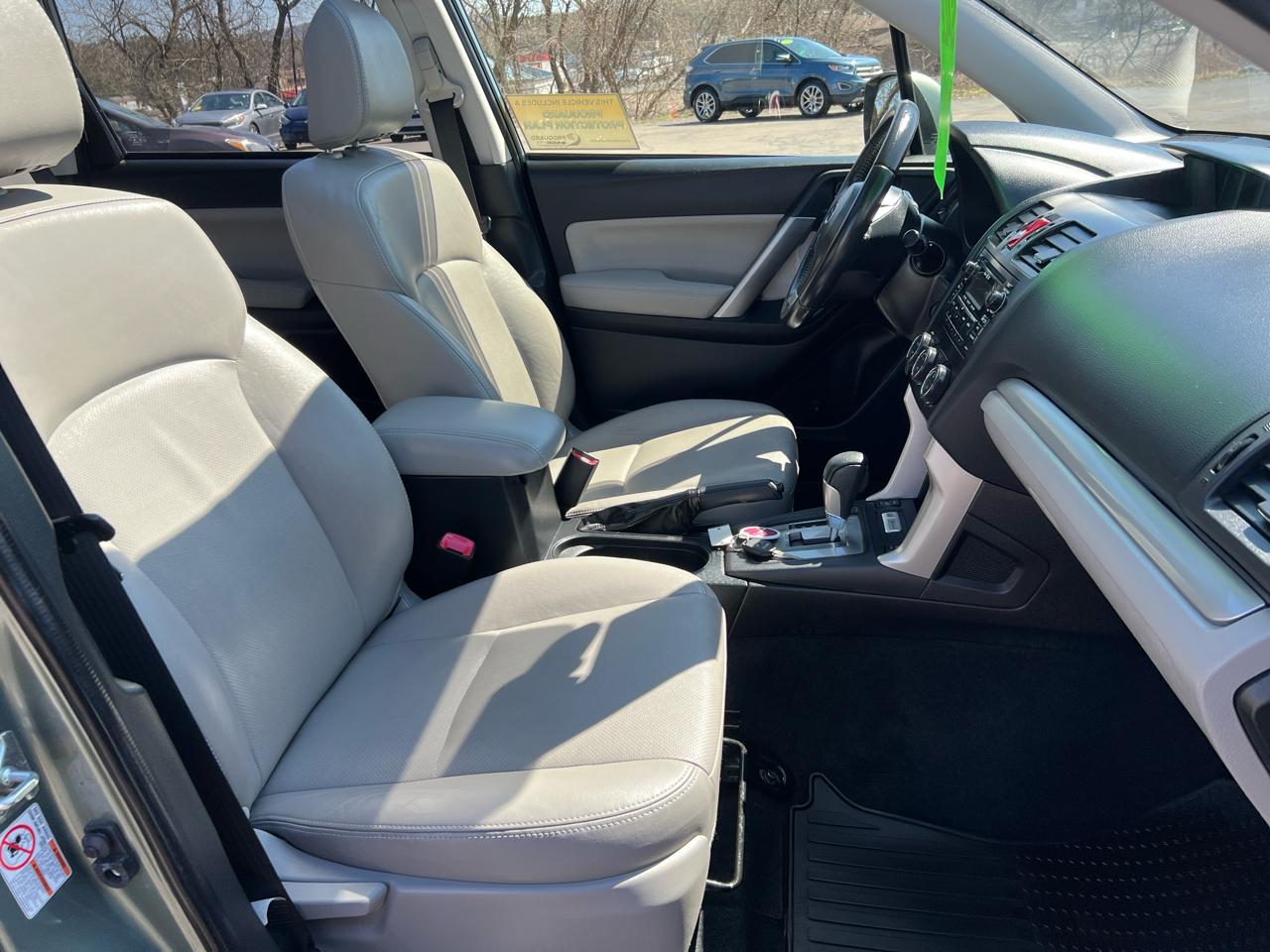 Subaru Forester 4dr Auto 2.5i Limited PZEV 2014