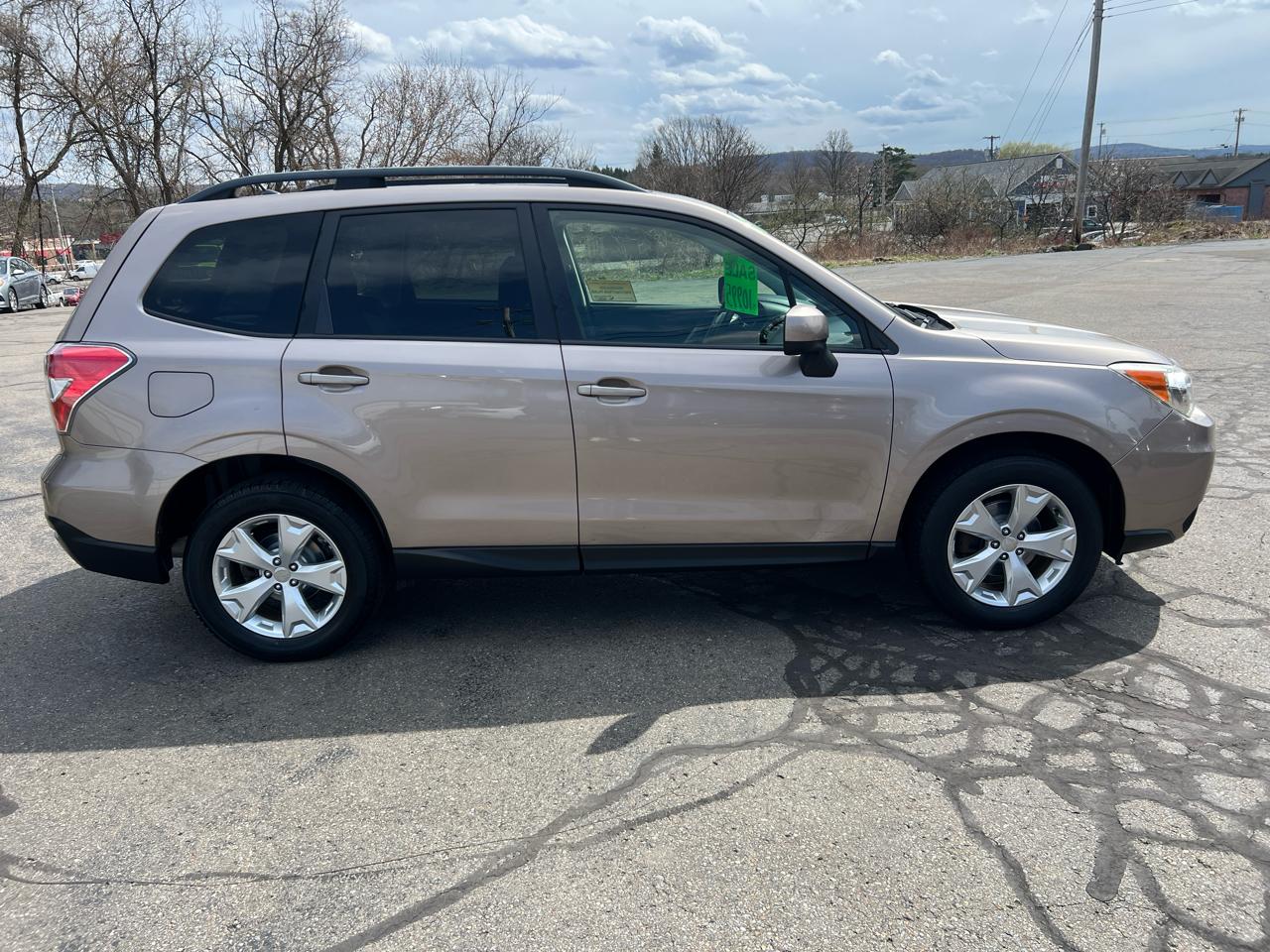 Subaru Forester 4dr Auto 2.5i Premium PZEV 2014