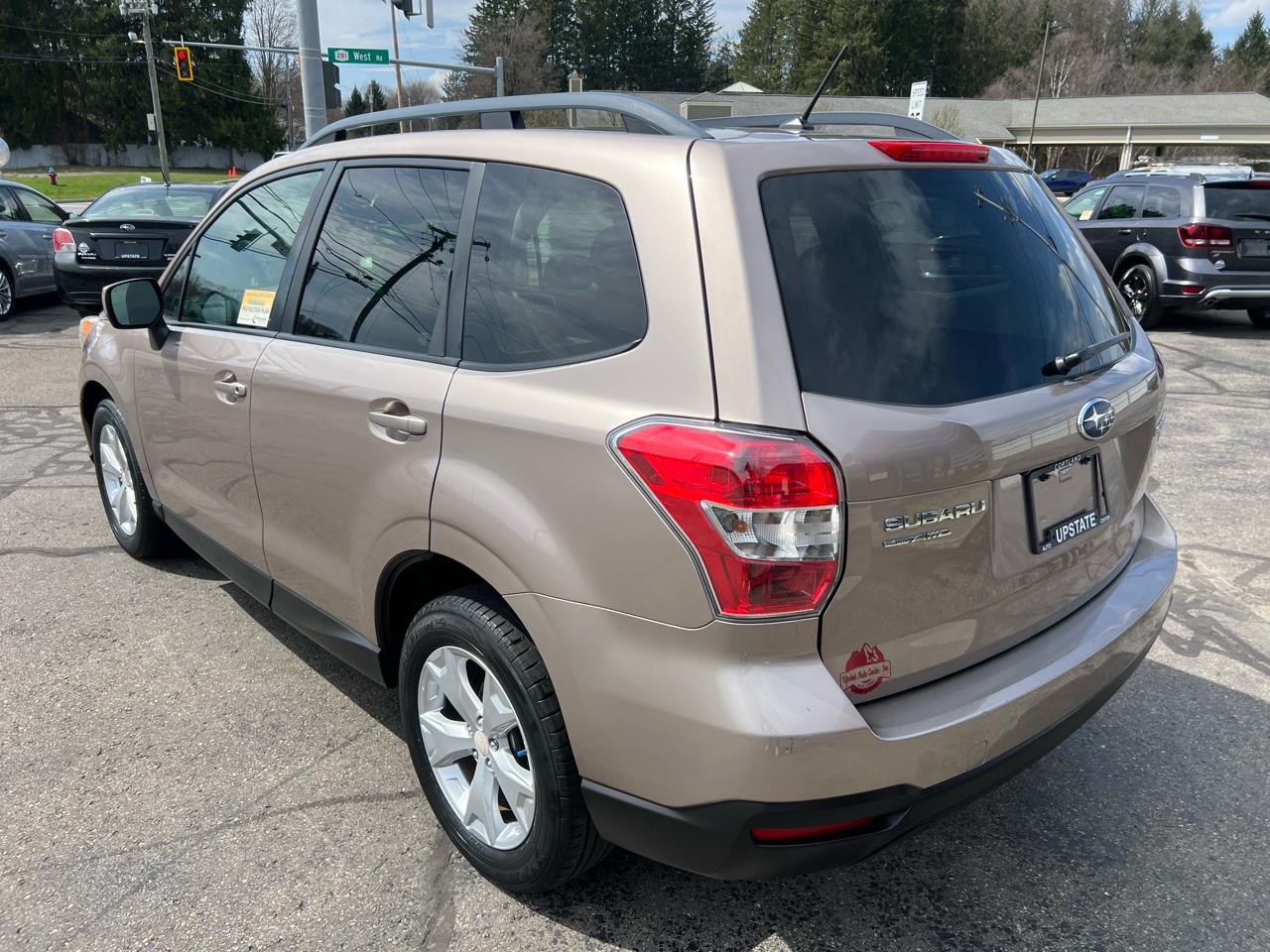 Subaru Forester 4dr Auto 2.5i Premium PZEV 2014