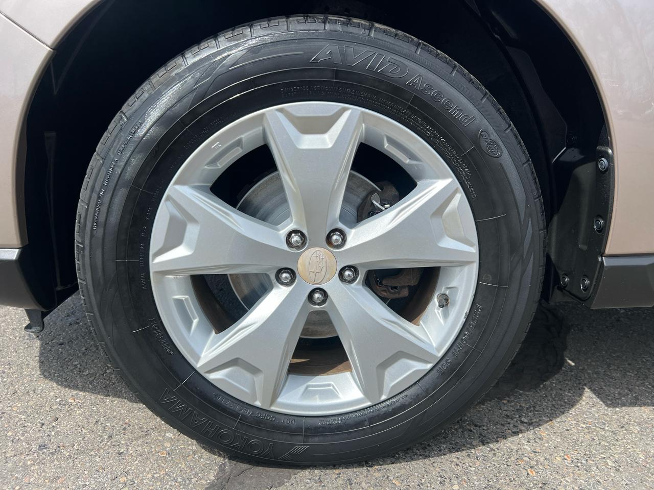 Subaru Forester 4dr Auto 2.5i Premium PZEV 2014