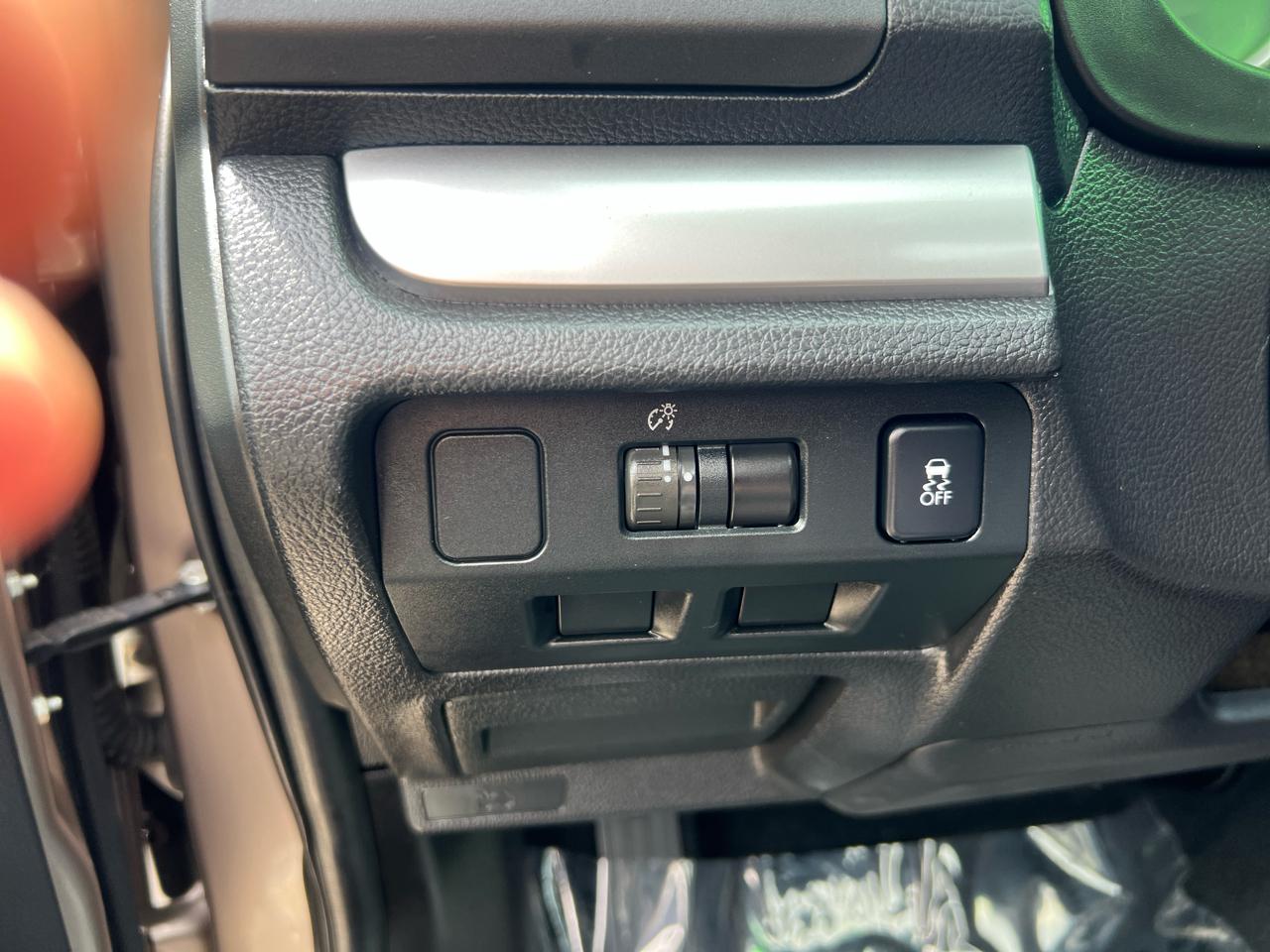 Subaru Forester 4dr Auto 2.5i Premium PZEV 2014