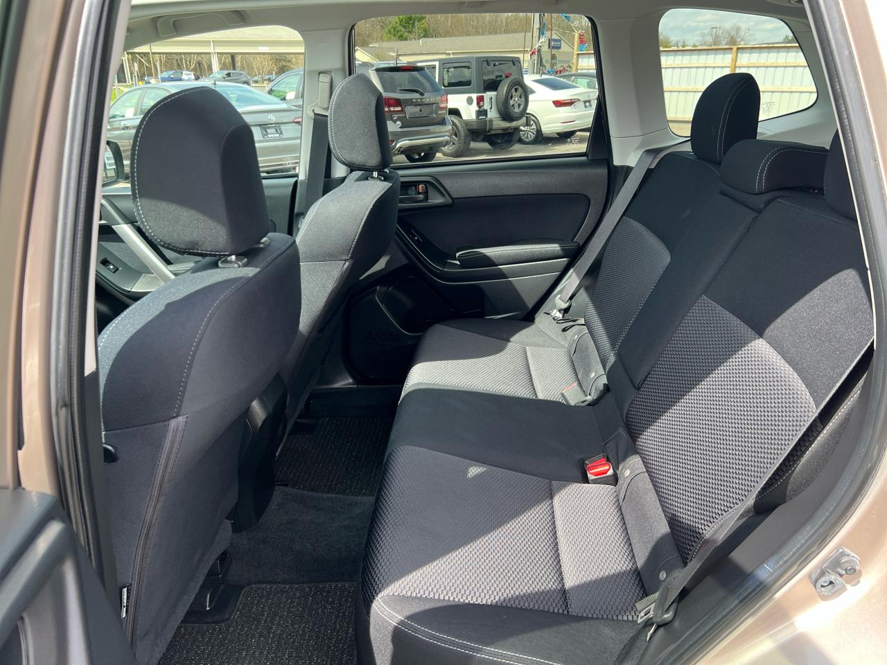 Subaru Forester 4dr Auto 2.5i Premium PZEV 2014