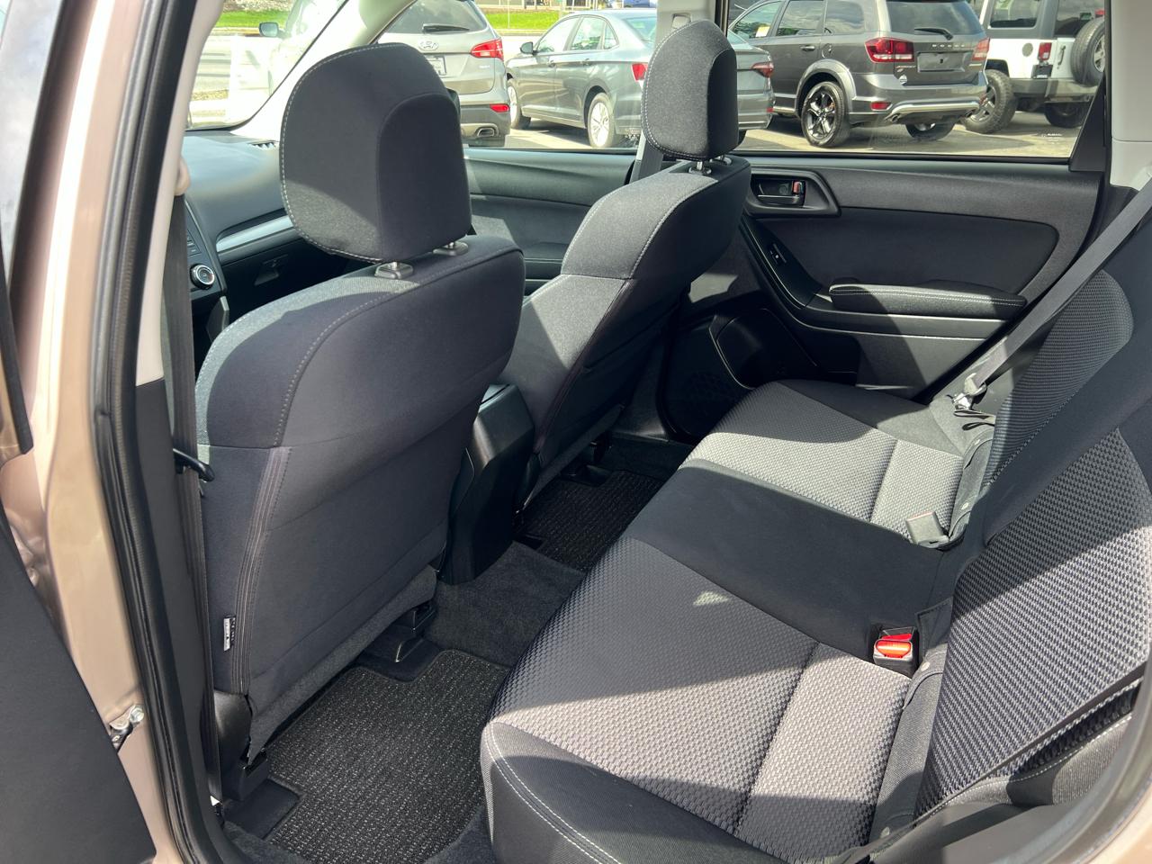 Subaru Forester 4dr Auto 2.5i Premium PZEV 2014