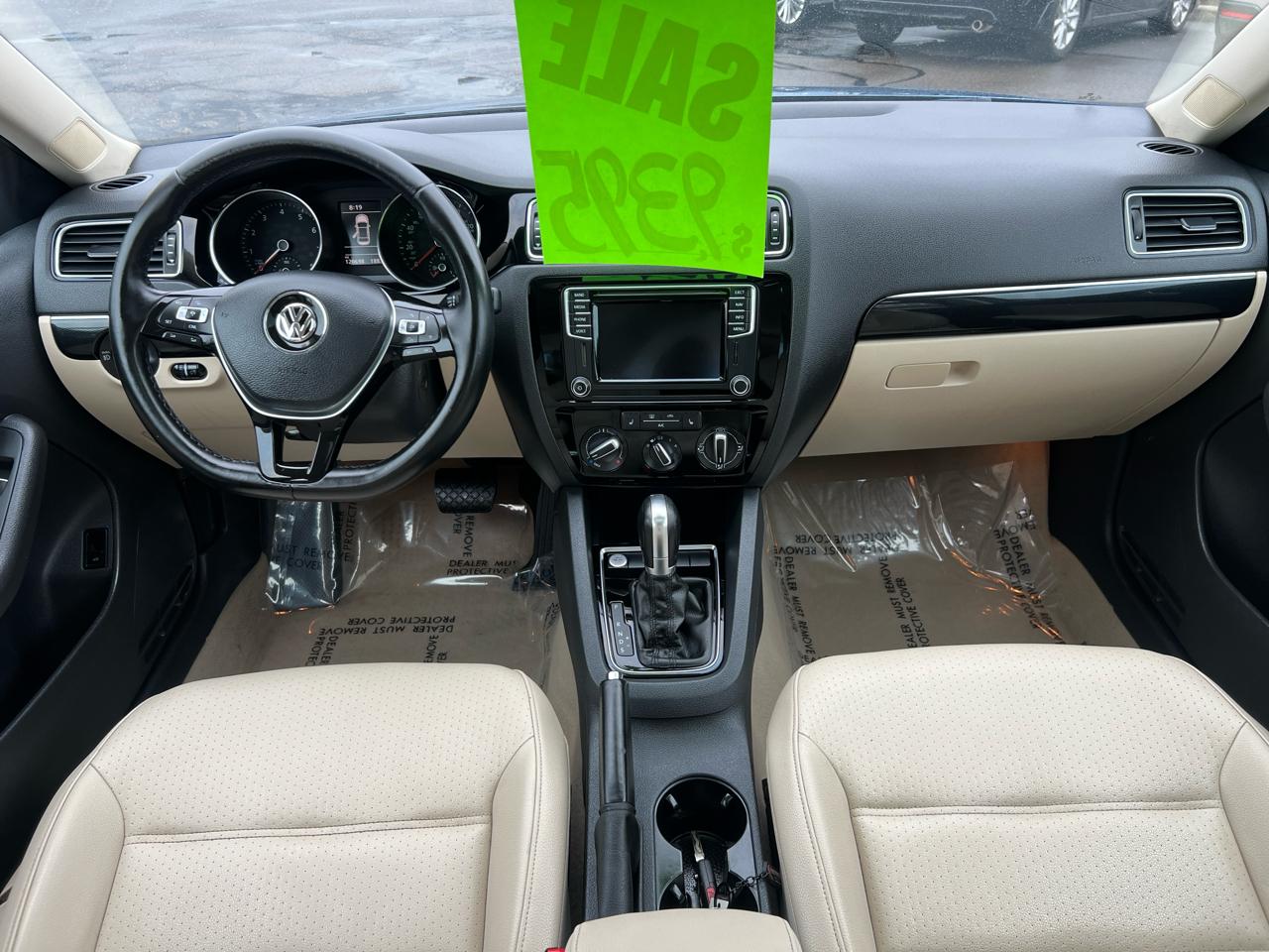 Volkswagen Jetta Sedan 4dr Auto 1.8T SEL PZEV 2016