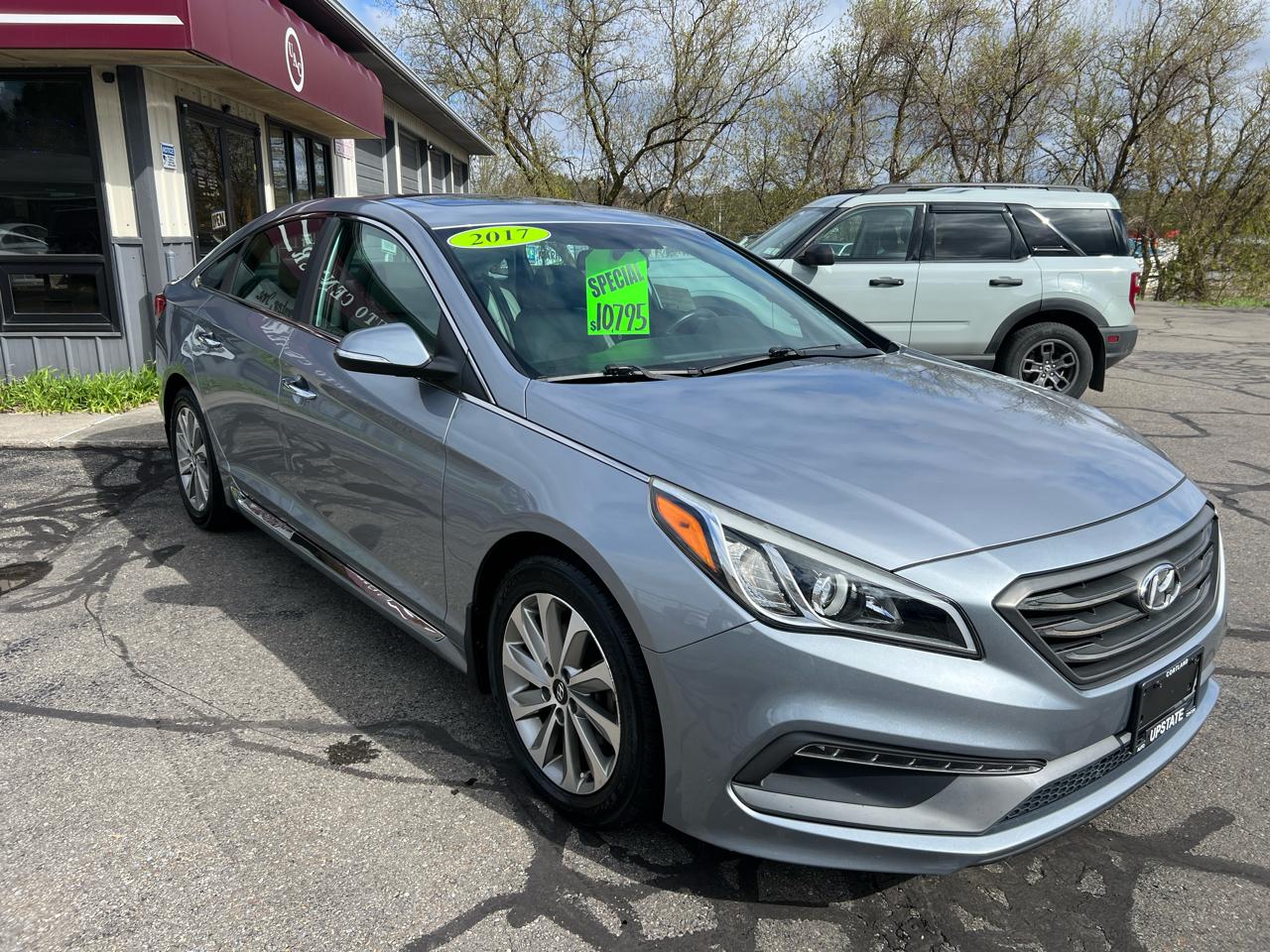 Hyundai Sonata Sport 2.4L PZEV 2017