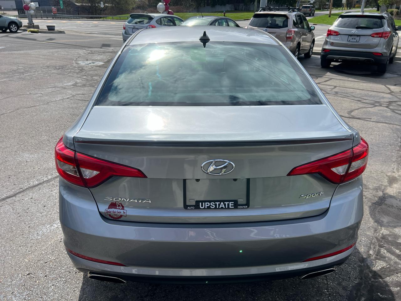 Hyundai Sonata Sport 2.4L PZEV 2017