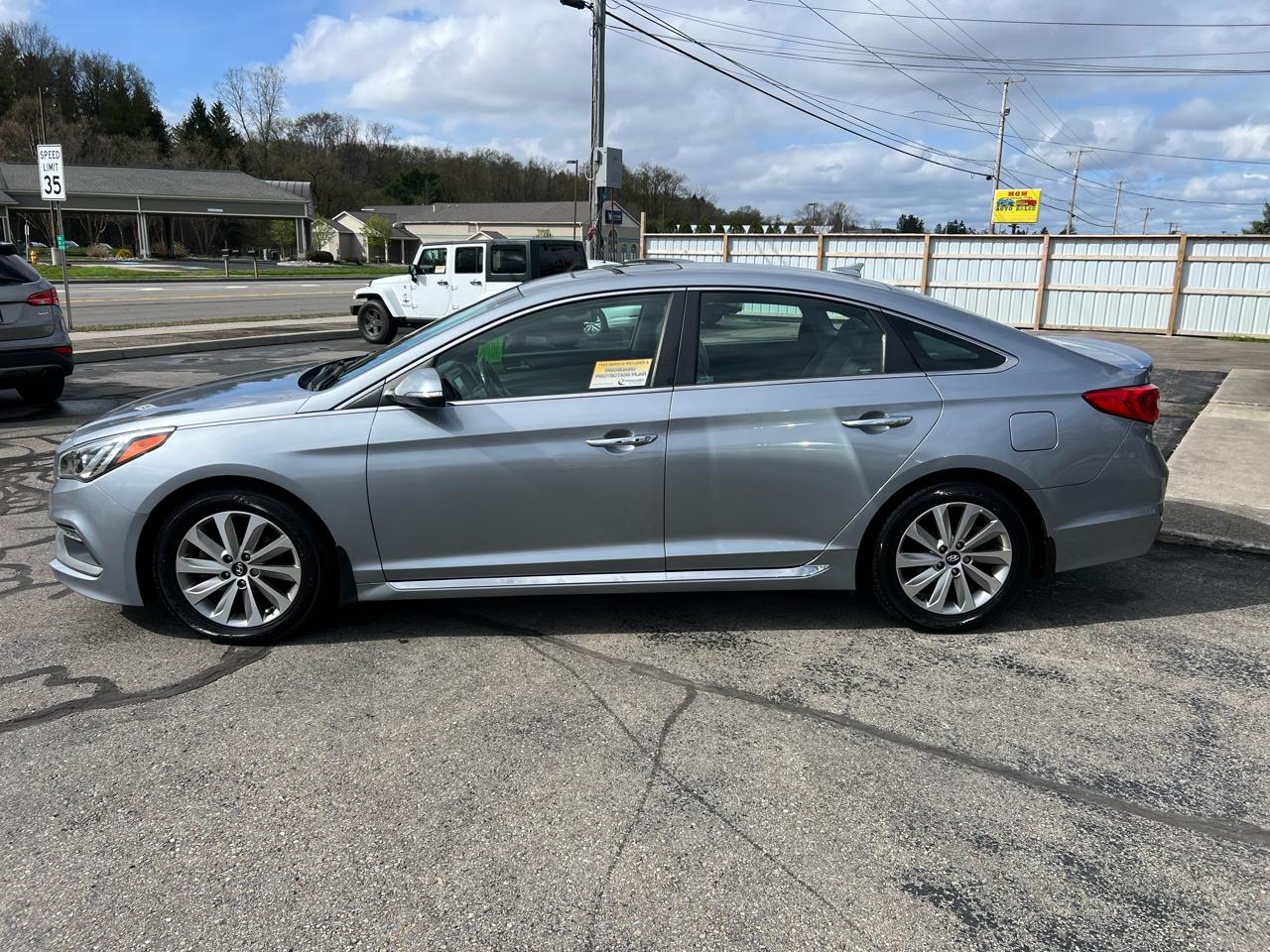Hyundai Sonata Sport 2.4L PZEV 2017