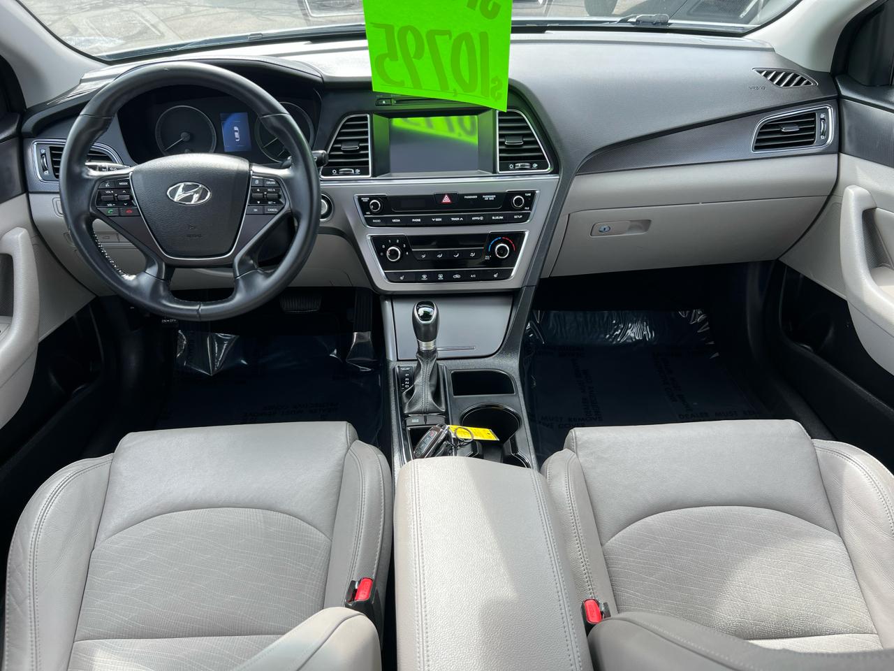 Hyundai Sonata Sport 2.4L PZEV 2017