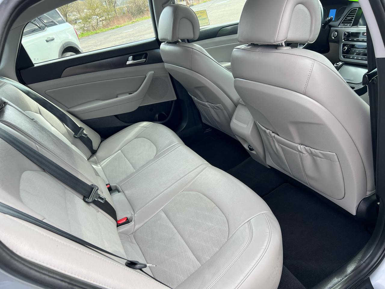 Hyundai Sonata Sport 2.4L PZEV 2017