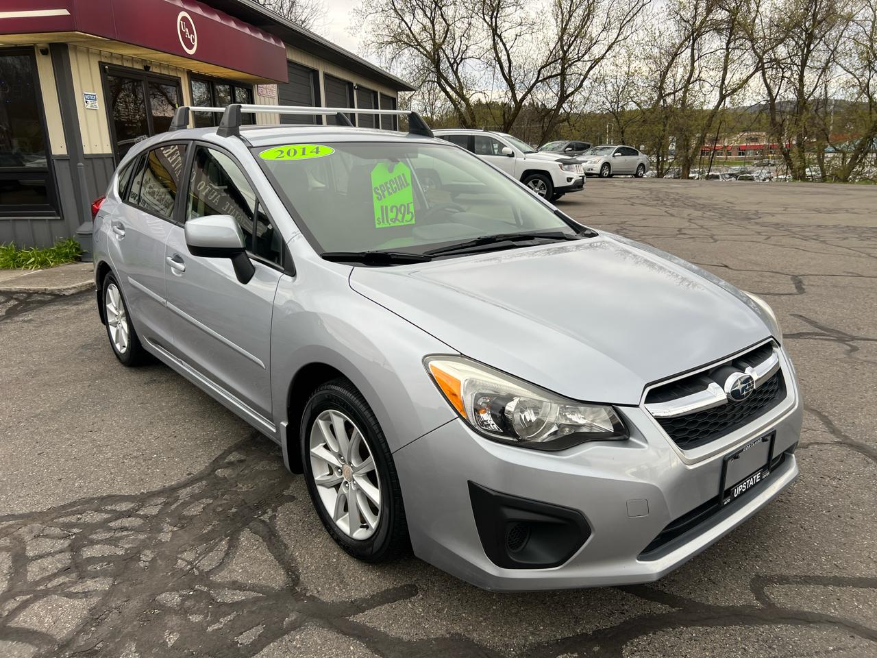 Subaru Impreza Wagon 5dr Man 2.0i Premium 2014