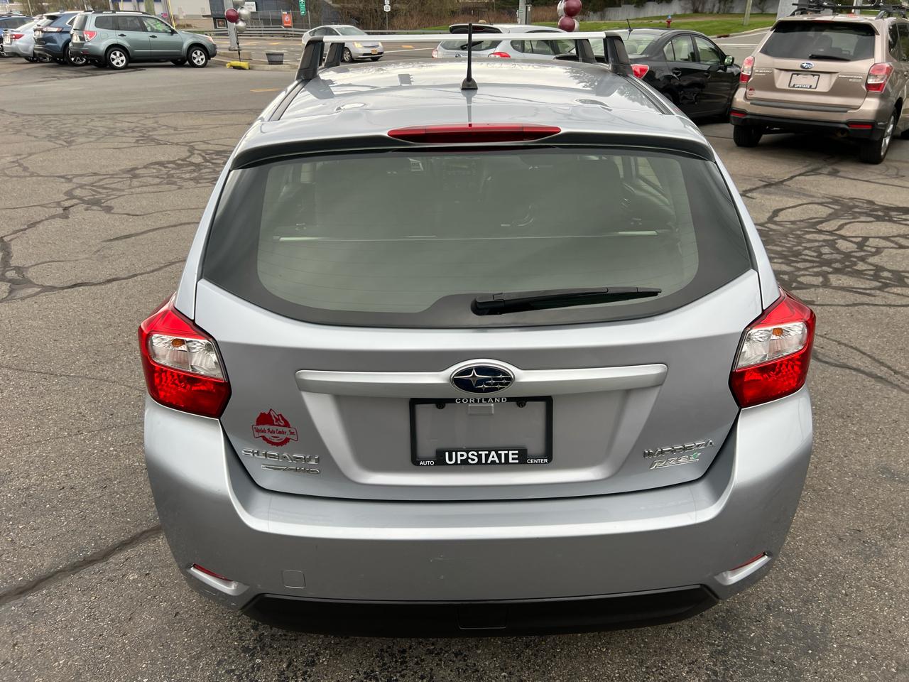 Subaru Impreza Wagon 5dr Man 2.0i Premium 2014