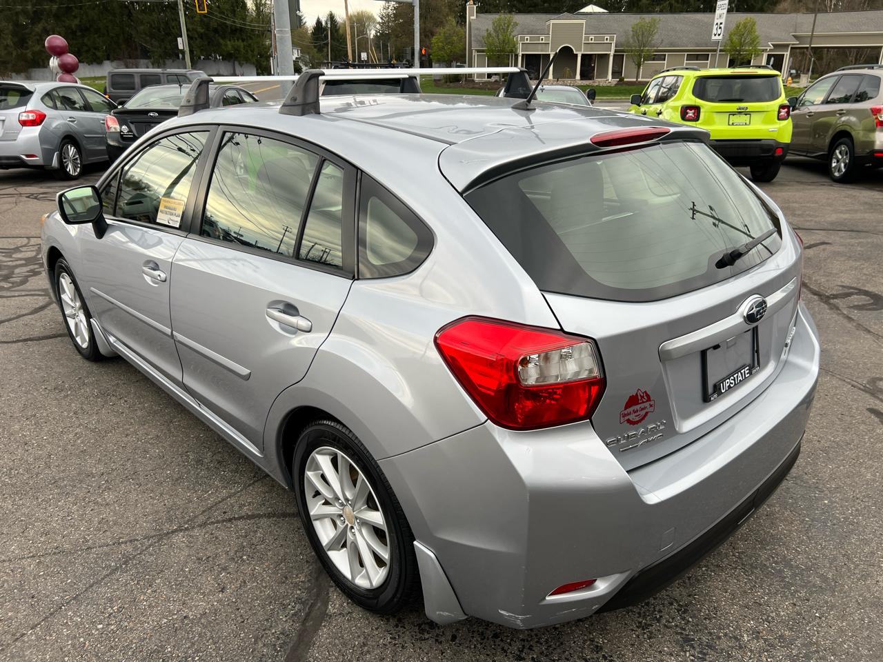 Subaru Impreza Wagon 5dr Man 2.0i Premium 2014