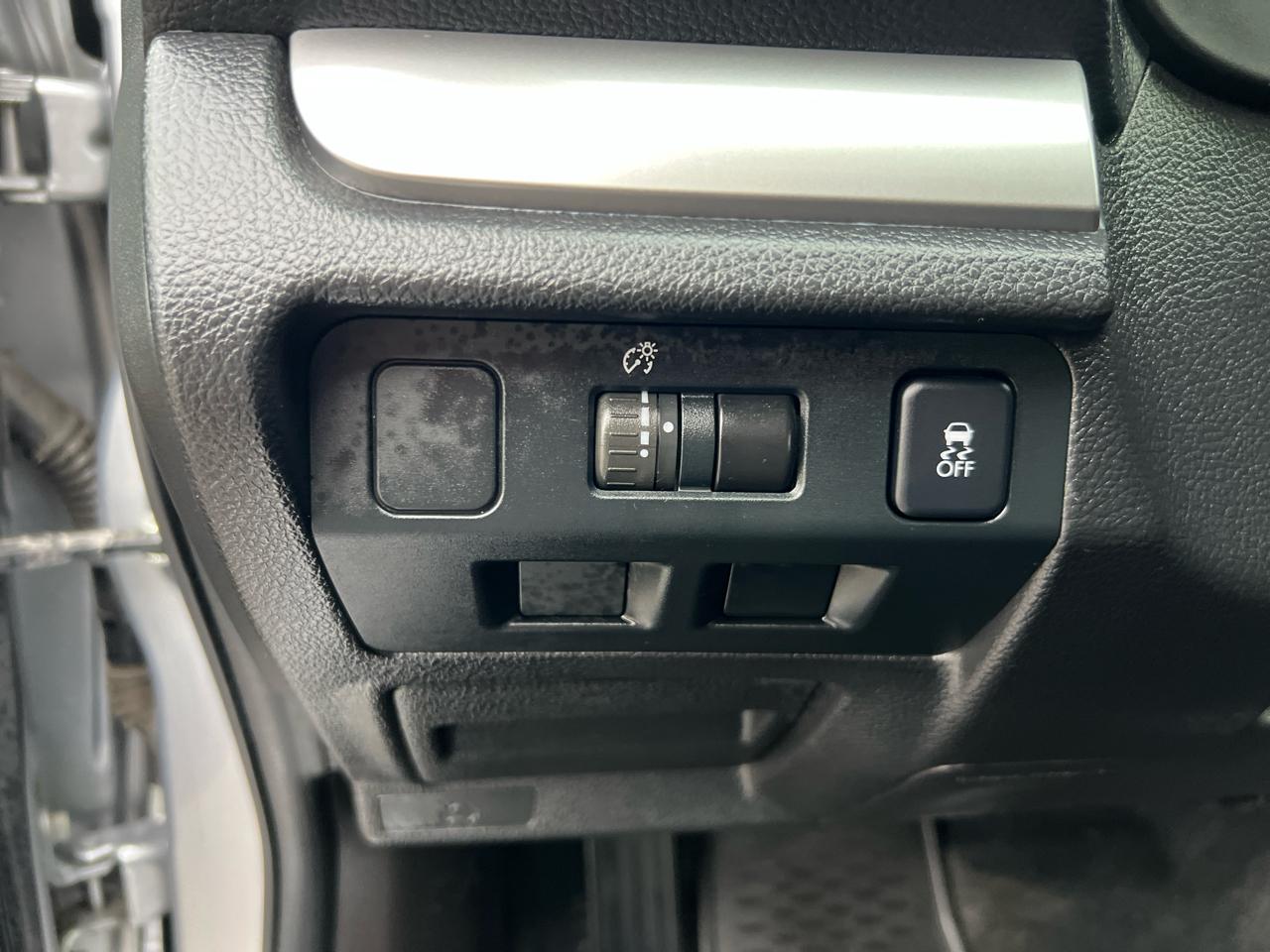 Subaru Impreza Wagon 5dr Man 2.0i Premium 2014