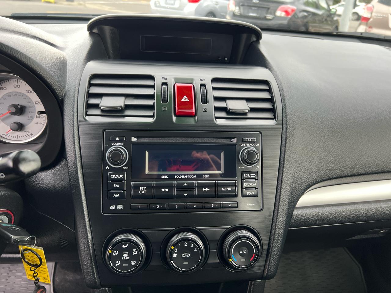 Subaru Impreza Wagon 5dr Man 2.0i Premium 2014