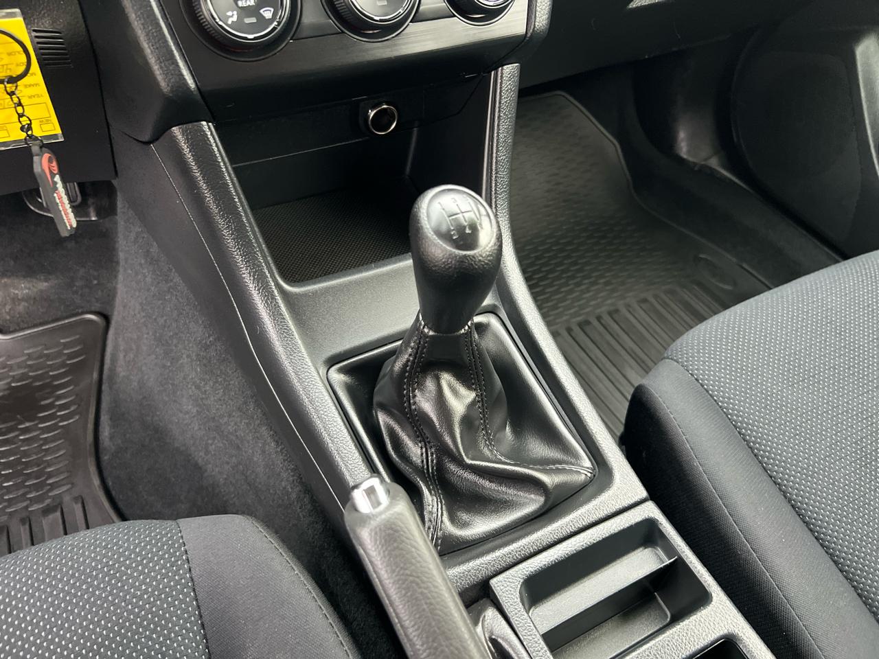 Subaru Impreza Wagon 5dr Man 2.0i Premium 2014