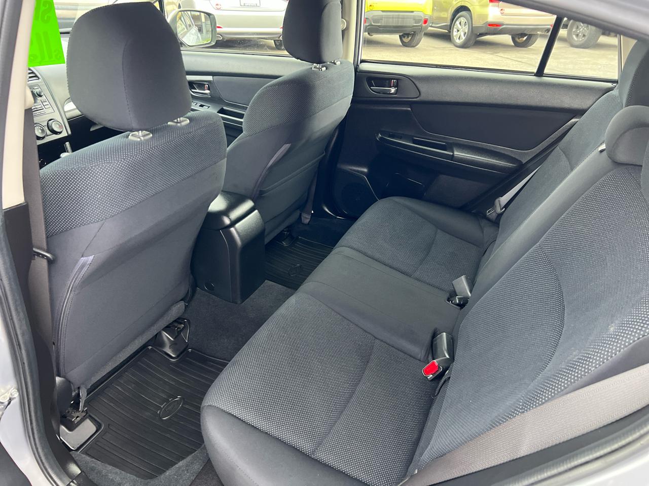 Subaru Impreza Wagon 5dr Man 2.0i Premium 2014