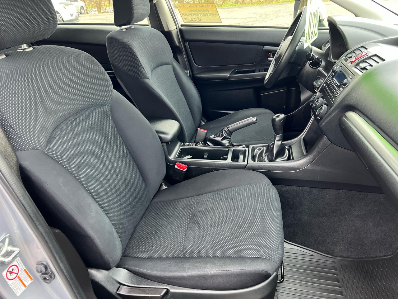 Subaru Impreza Wagon 5dr Man 2.0i Premium 2014