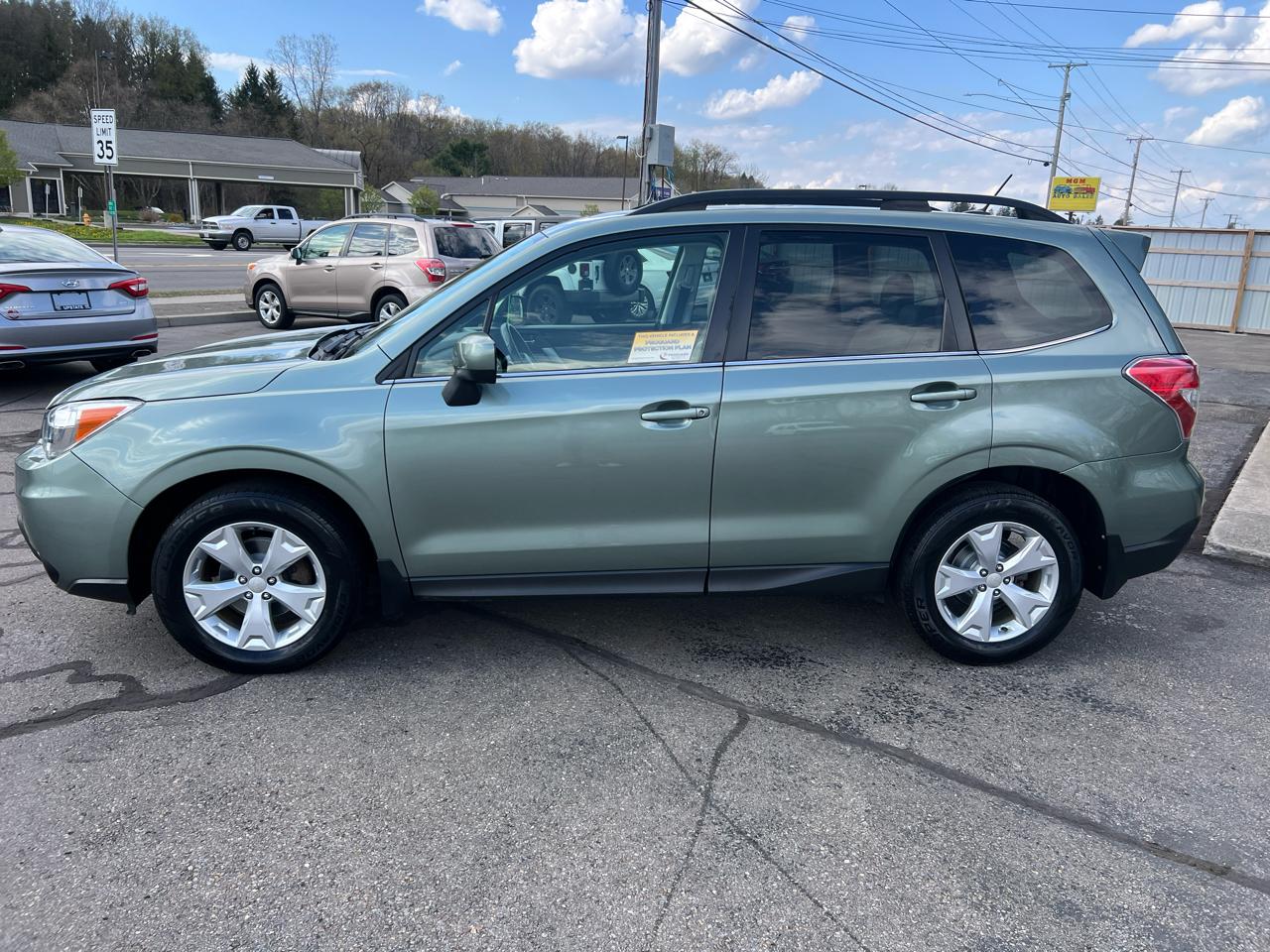 Subaru Forester 4dr CVT 2.5i Limited PZEV 2015