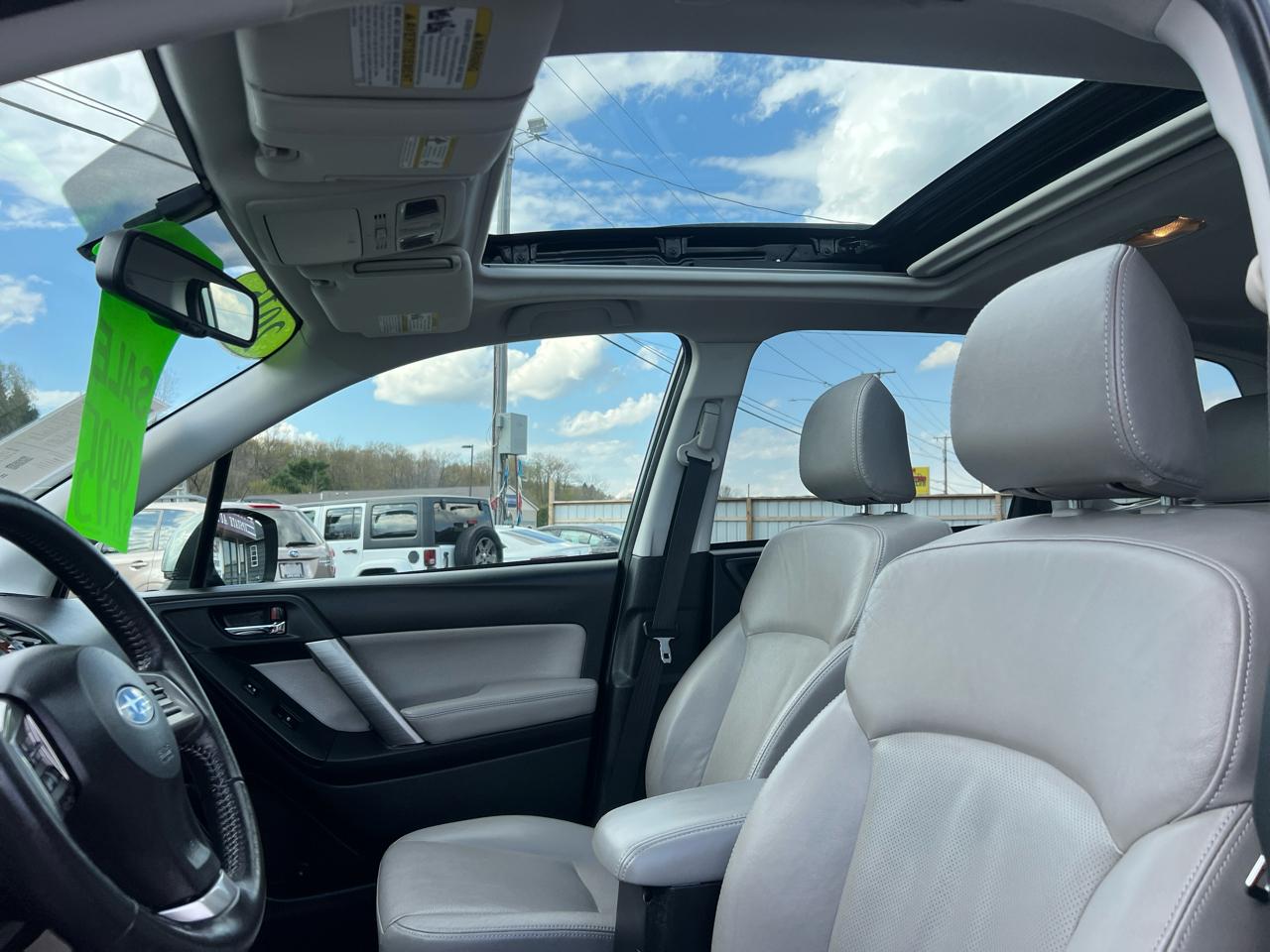 Subaru Forester 4dr CVT 2.5i Limited PZEV 2015