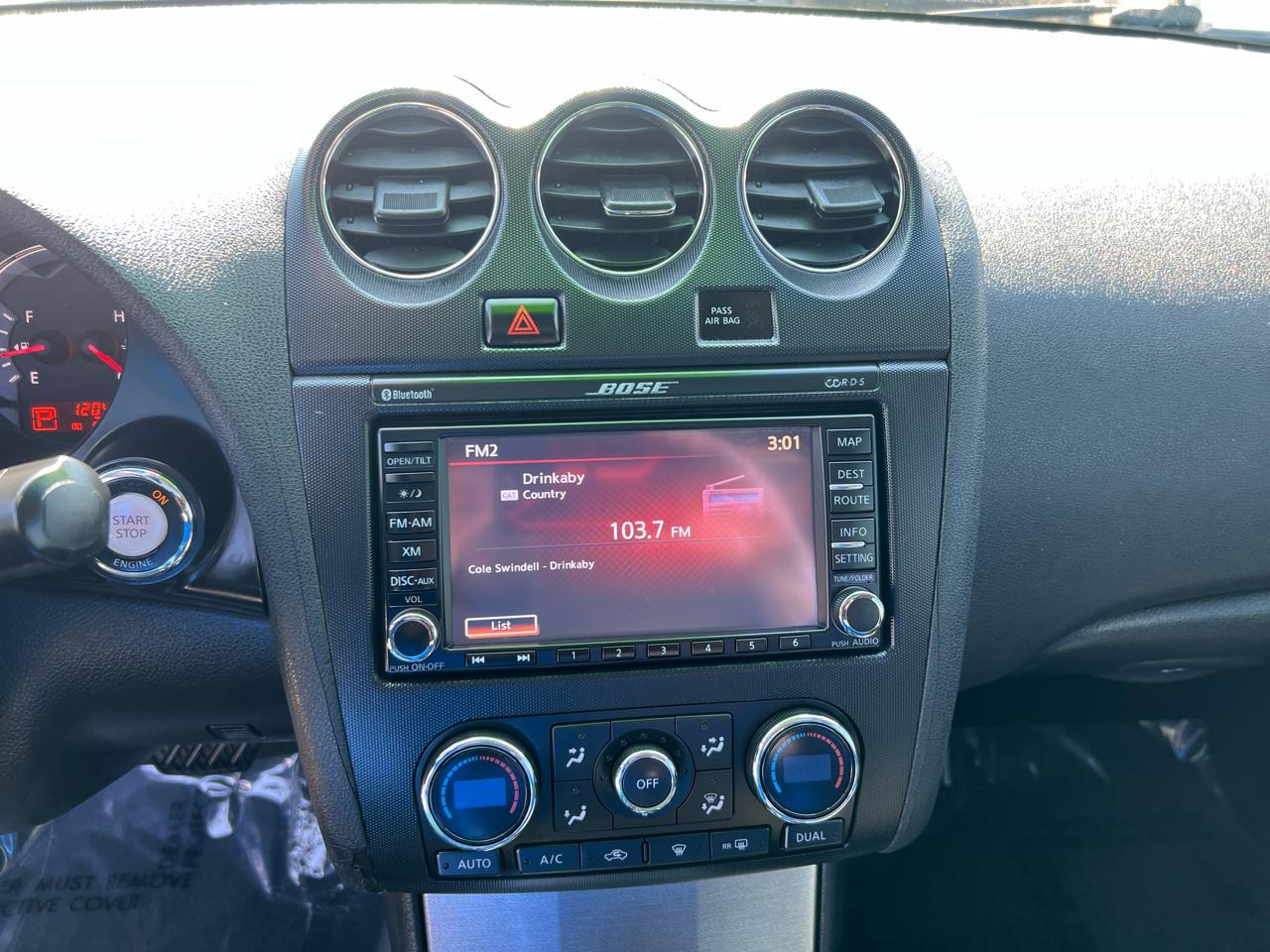 Nissan Altima 4dr Sdn I4 CVT 2.5 SL 2010