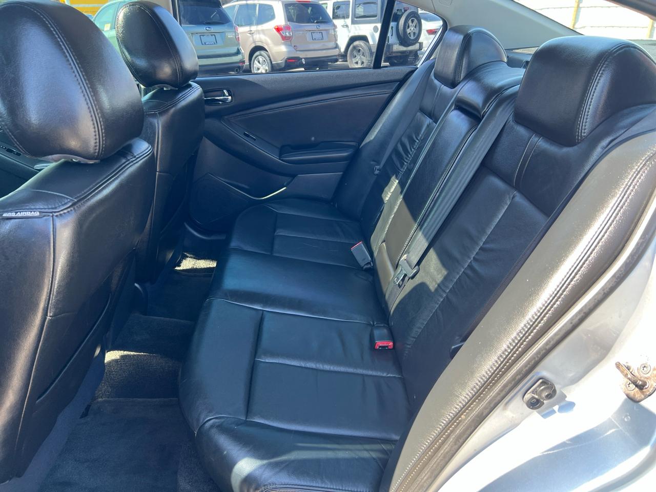 Nissan Altima 4dr Sdn I4 CVT 2.5 SL 2010