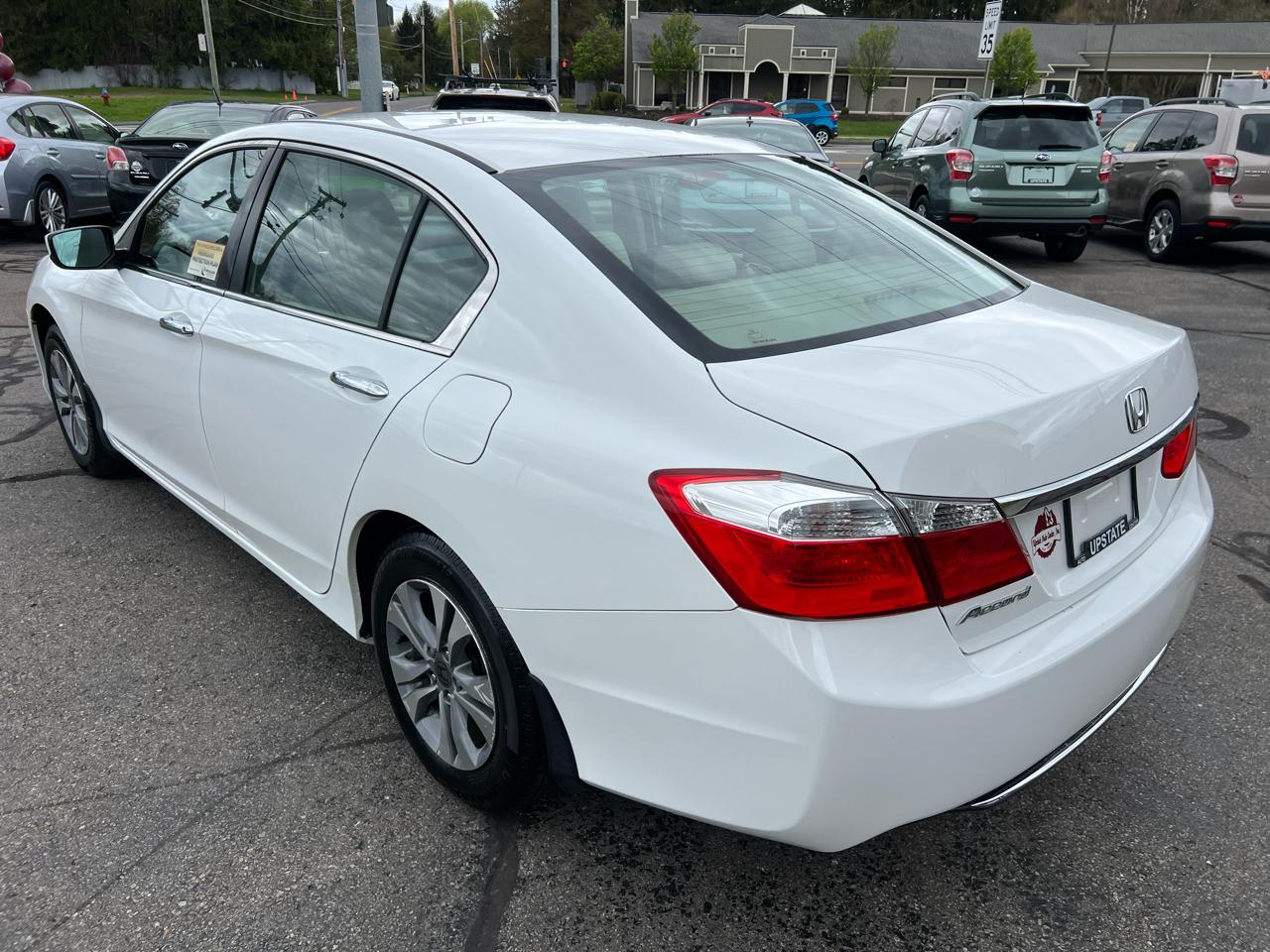 Honda Accord Sedan 4dr I4 CVT LX 2015